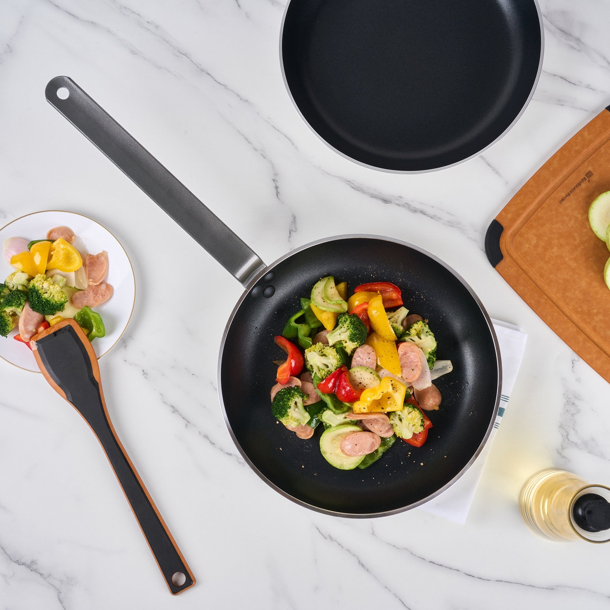 Met Lux Black Carbon Steel 12" Fry Pan - 1 count box
