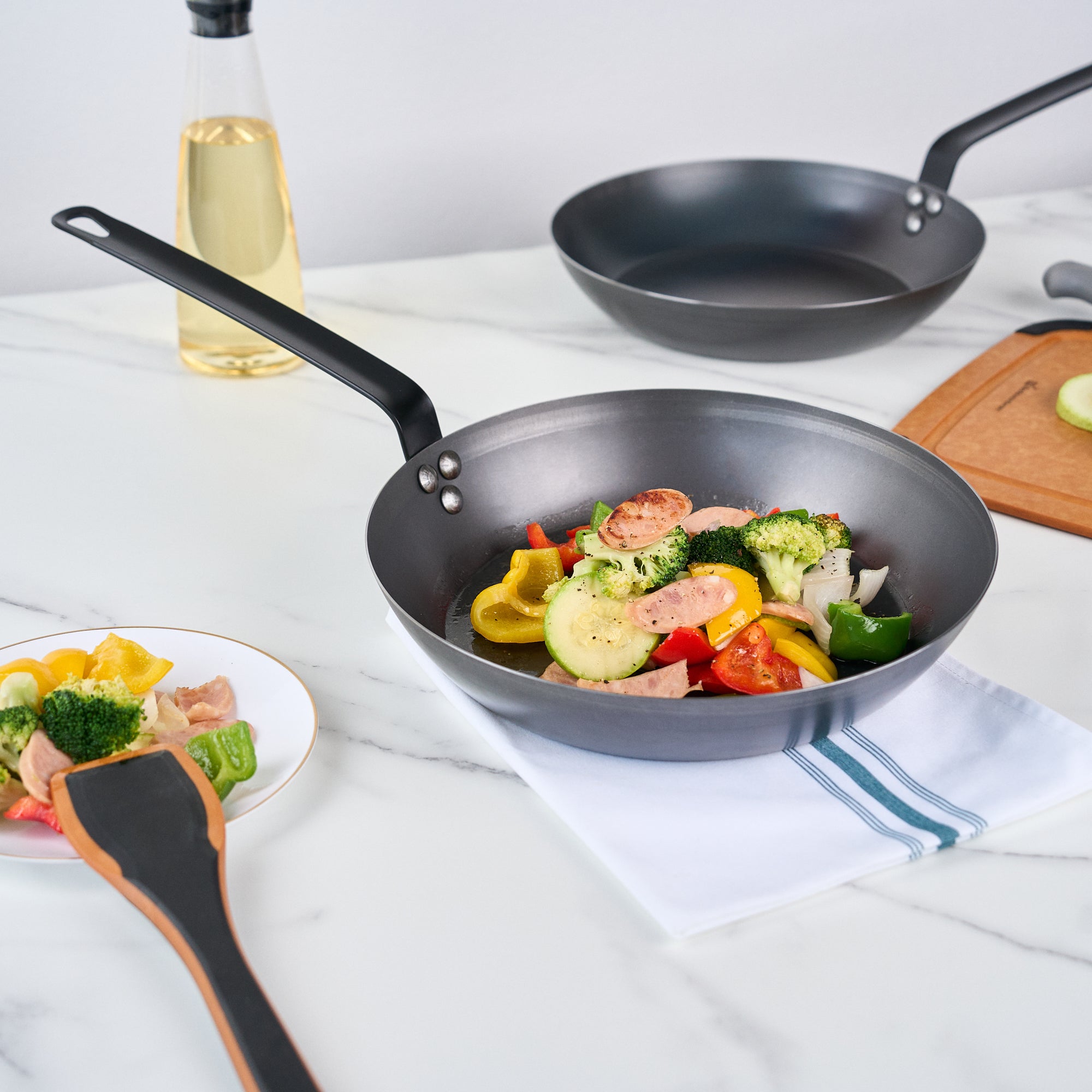 Met Lux Black Carbon Steel 12" Fry Pan - 6 count box