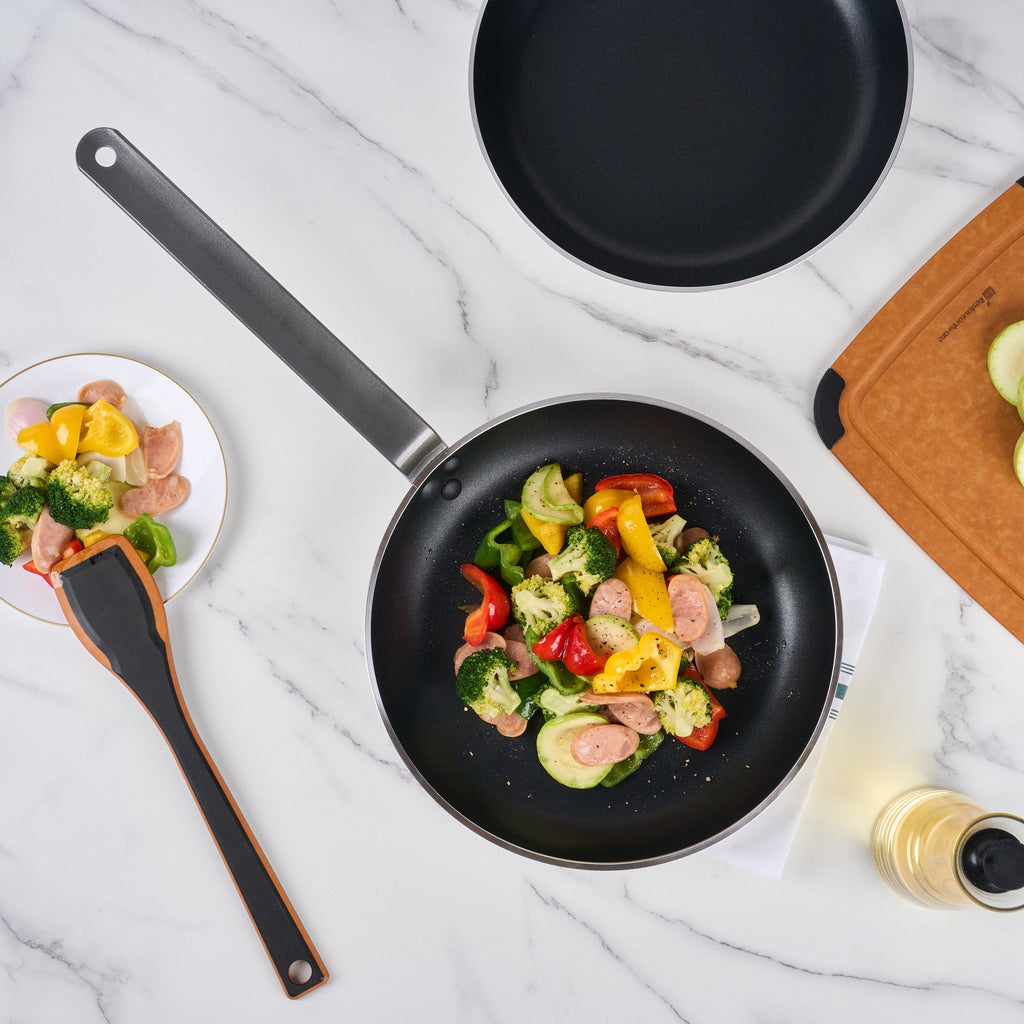 Met Lux Black Carbon Steel 12" Fry Pan - 6 count box