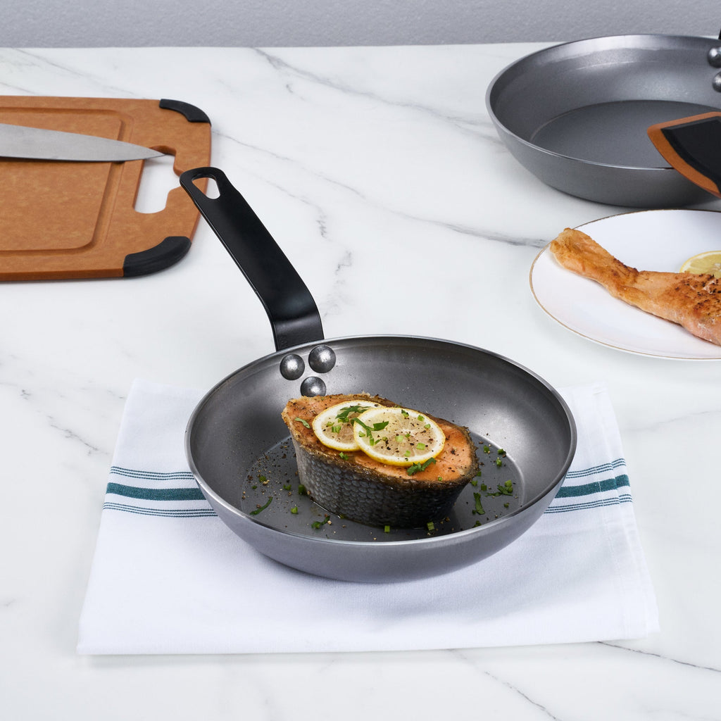 Met Lux Carbon Steel 8" Fry Pan - 6 count box