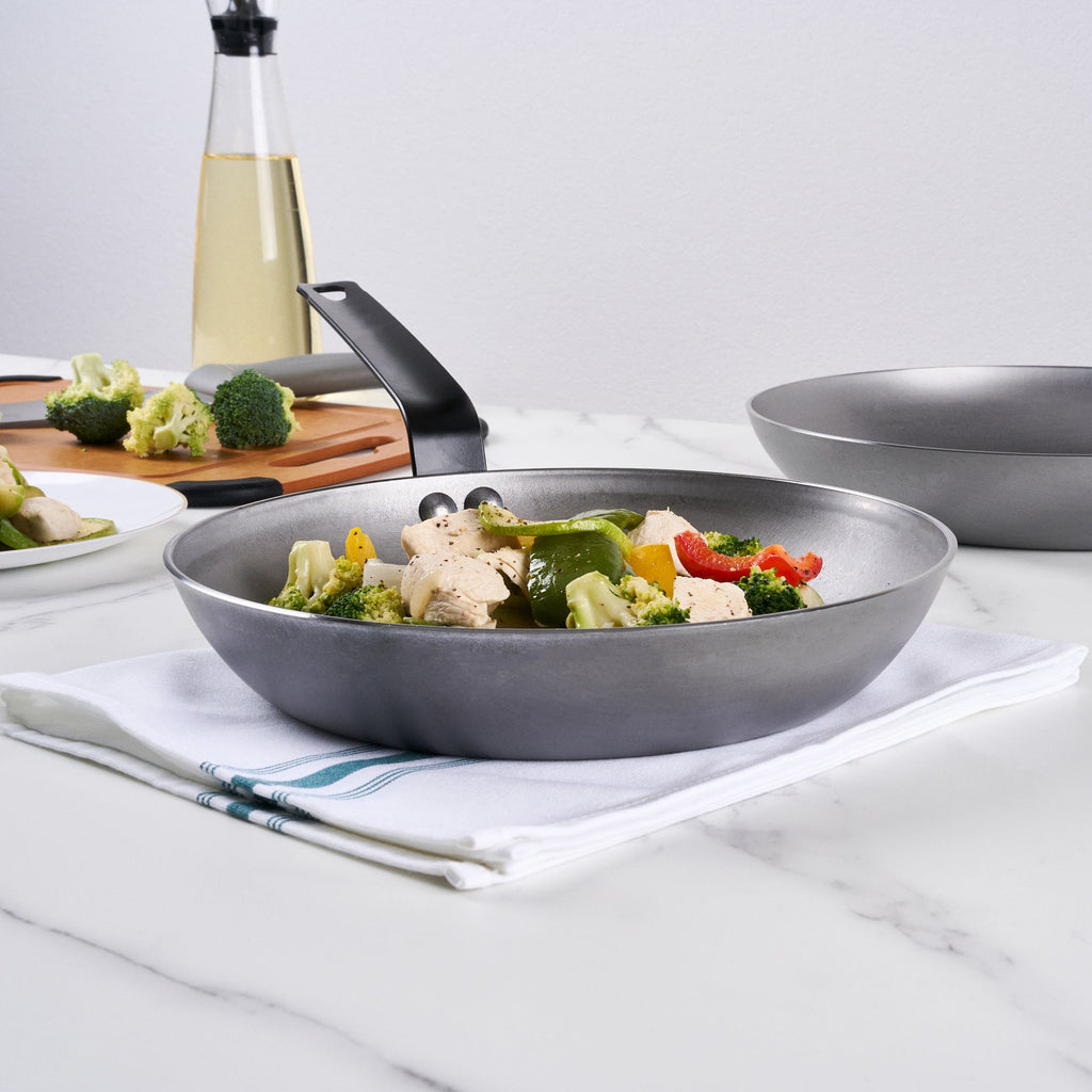 Met Lux Carbon Steel 10" Fry Pan - 1 count box
