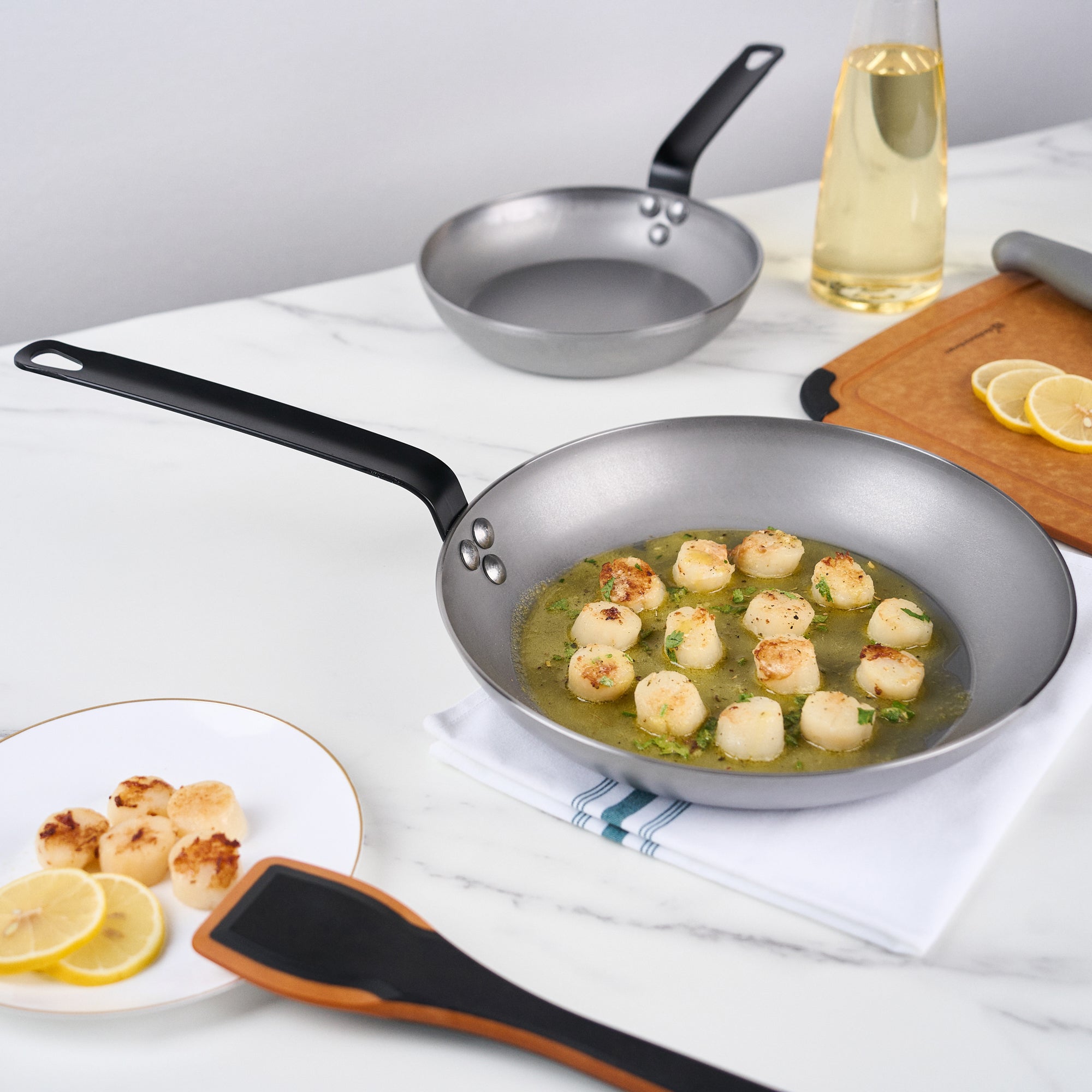Met Lux Carbon Steel 11" Fry Pan - 1 count box