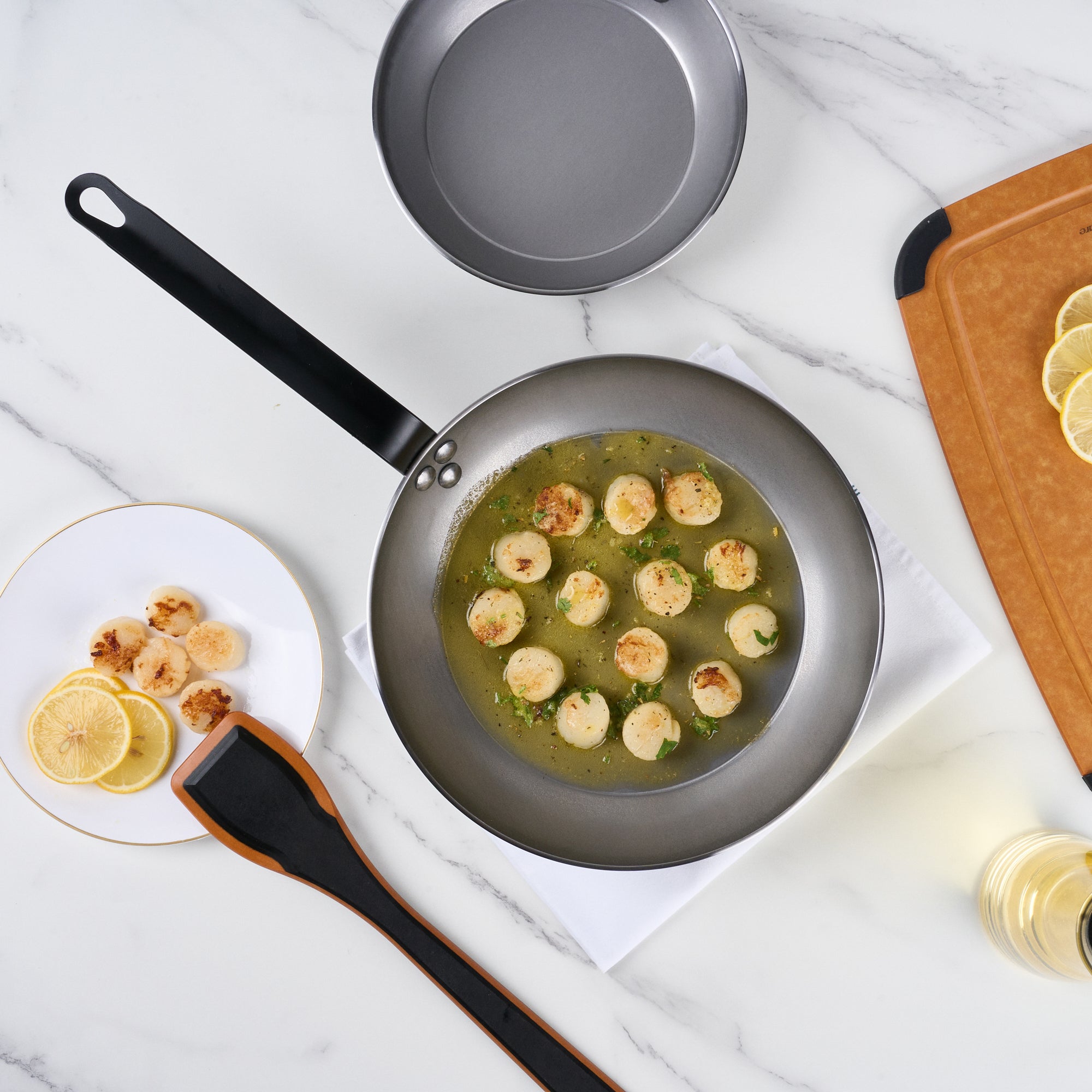 Met Lux Carbon Steel 11" Fry Pan - 1 count box