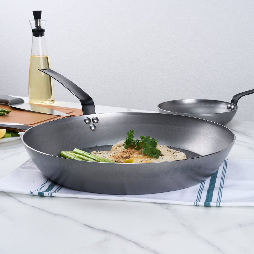 Met Lux Carbon Steel 16" Fry Pan - 6 count box
