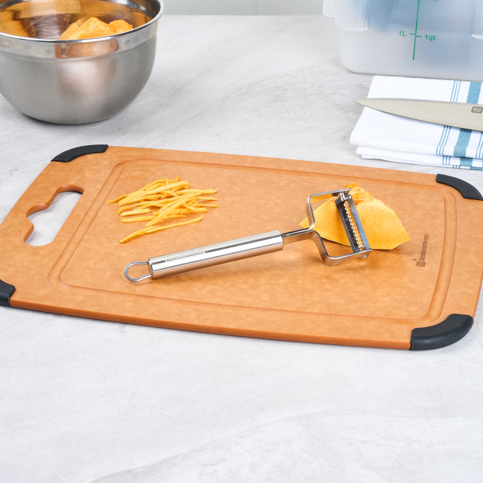 German Standard Stainless Steel "Y" Vegetable Peeler - Julienne Blade - 6 1/2'' - 1 count box