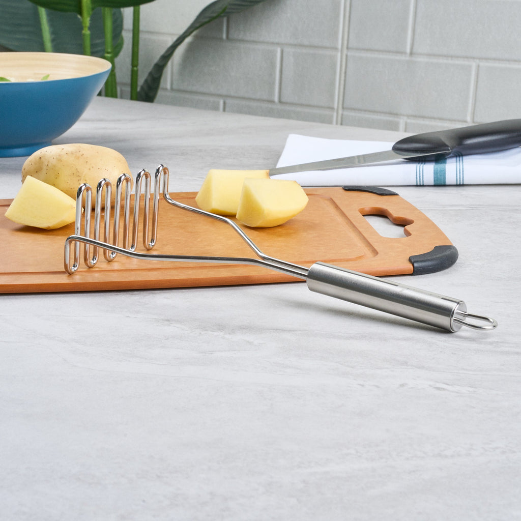 German Standard Stainless Steel Square-Faced Potato / Bean Masher - 11'' - 1 count box