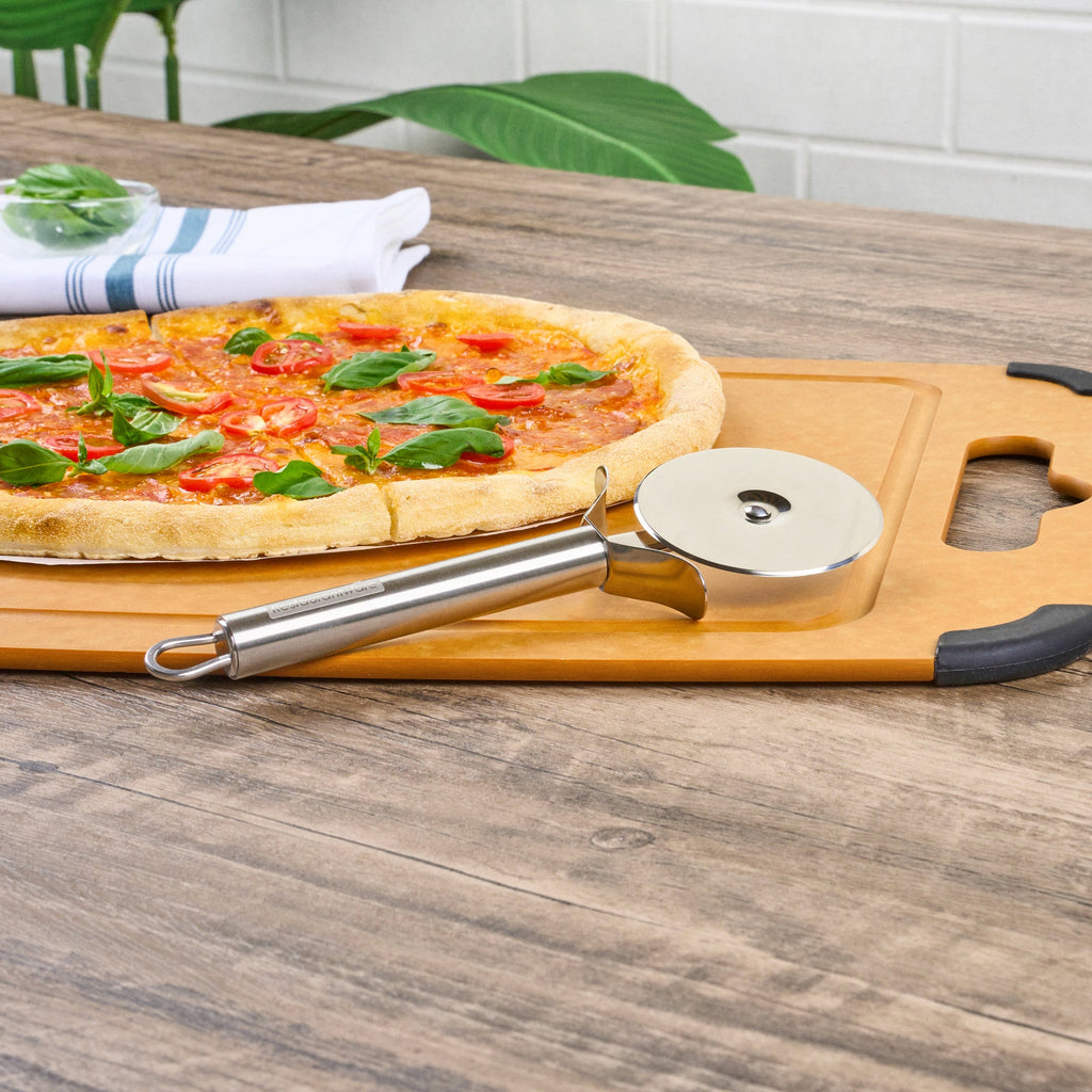 German Standard Stainless Steel Pizza Wheel - with Finger Guard - 7 3/4'' x 2 1/2'' - 6 count box
