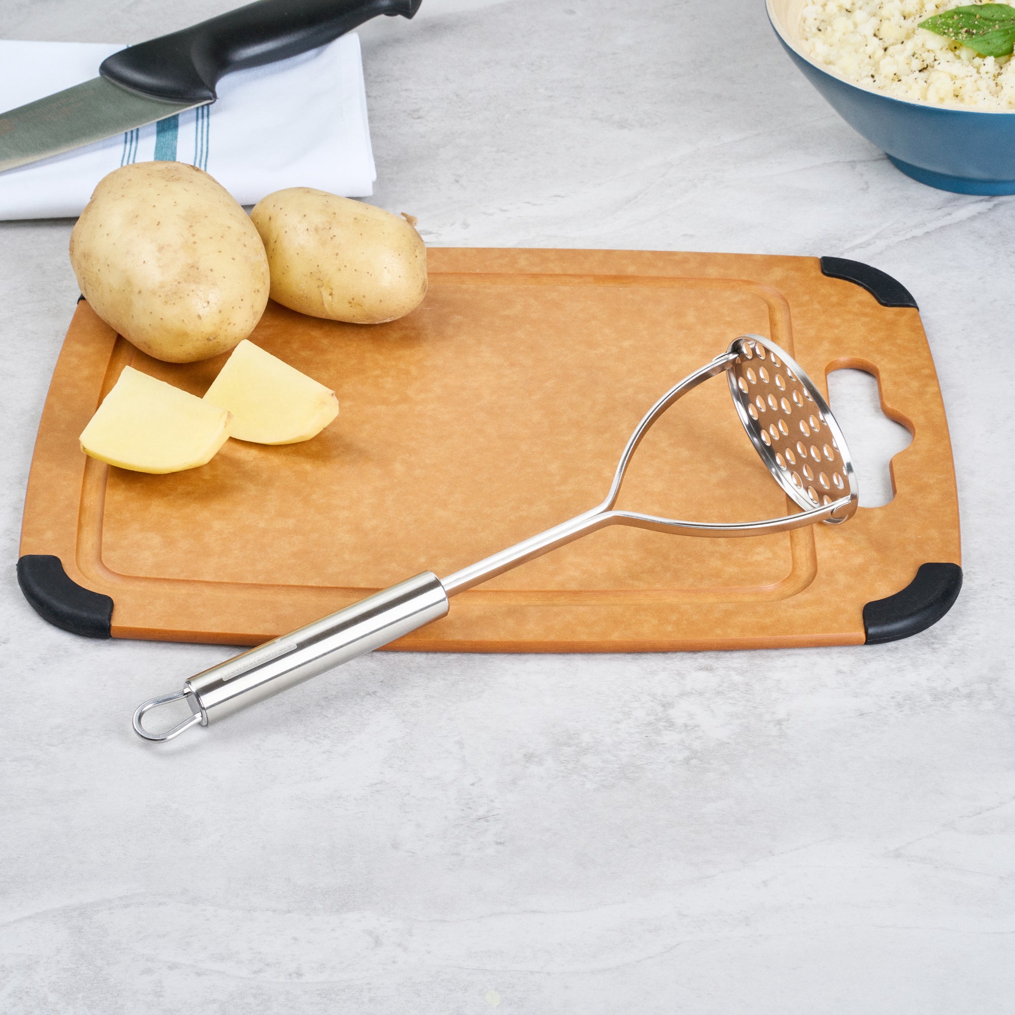 German Standard Stainless Steel Round-Faced Potato / Bean Masher - 11'' - 6 count box