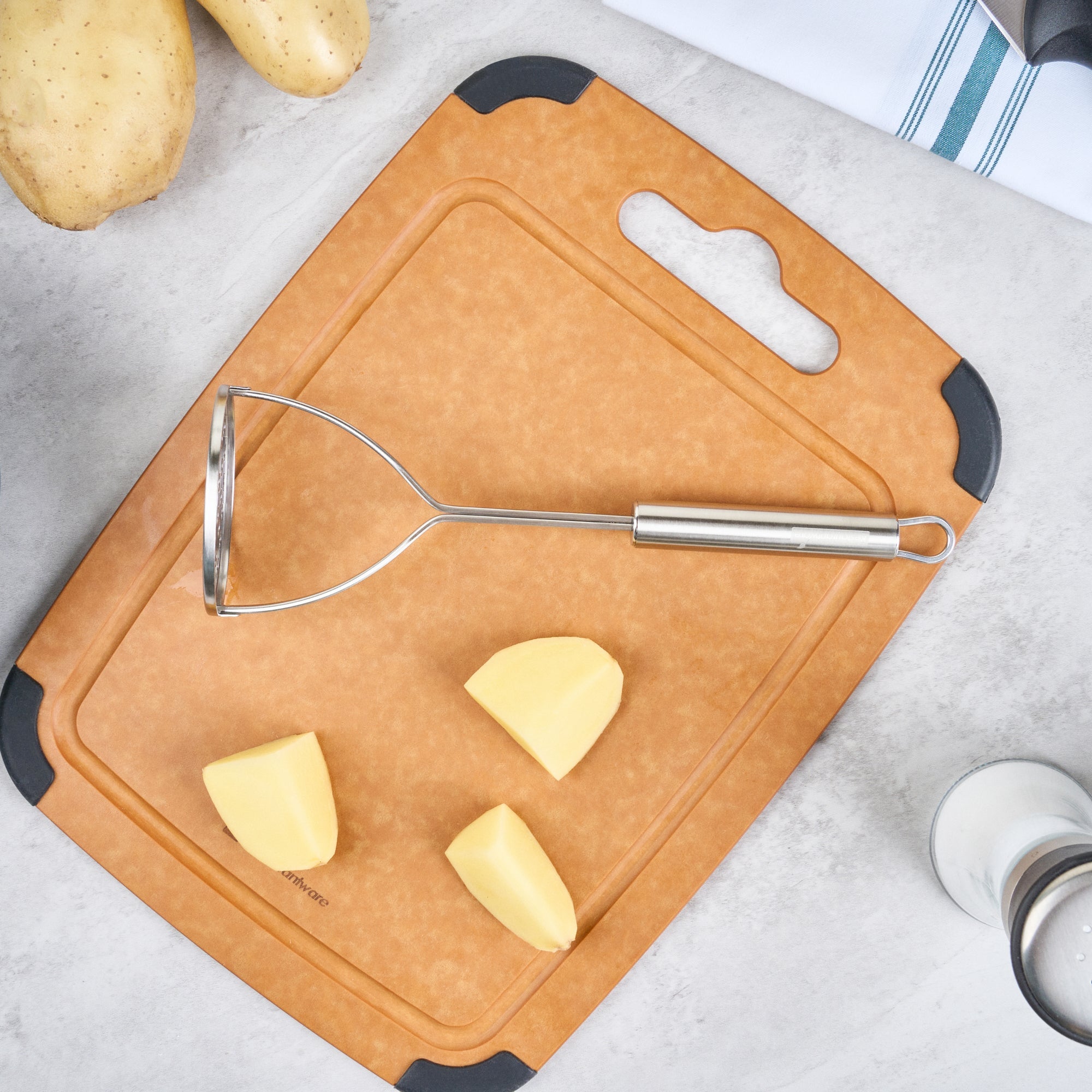 German Standard Stainless Steel Round-Faced Potato / Bean Masher - 11'' - 6 count box