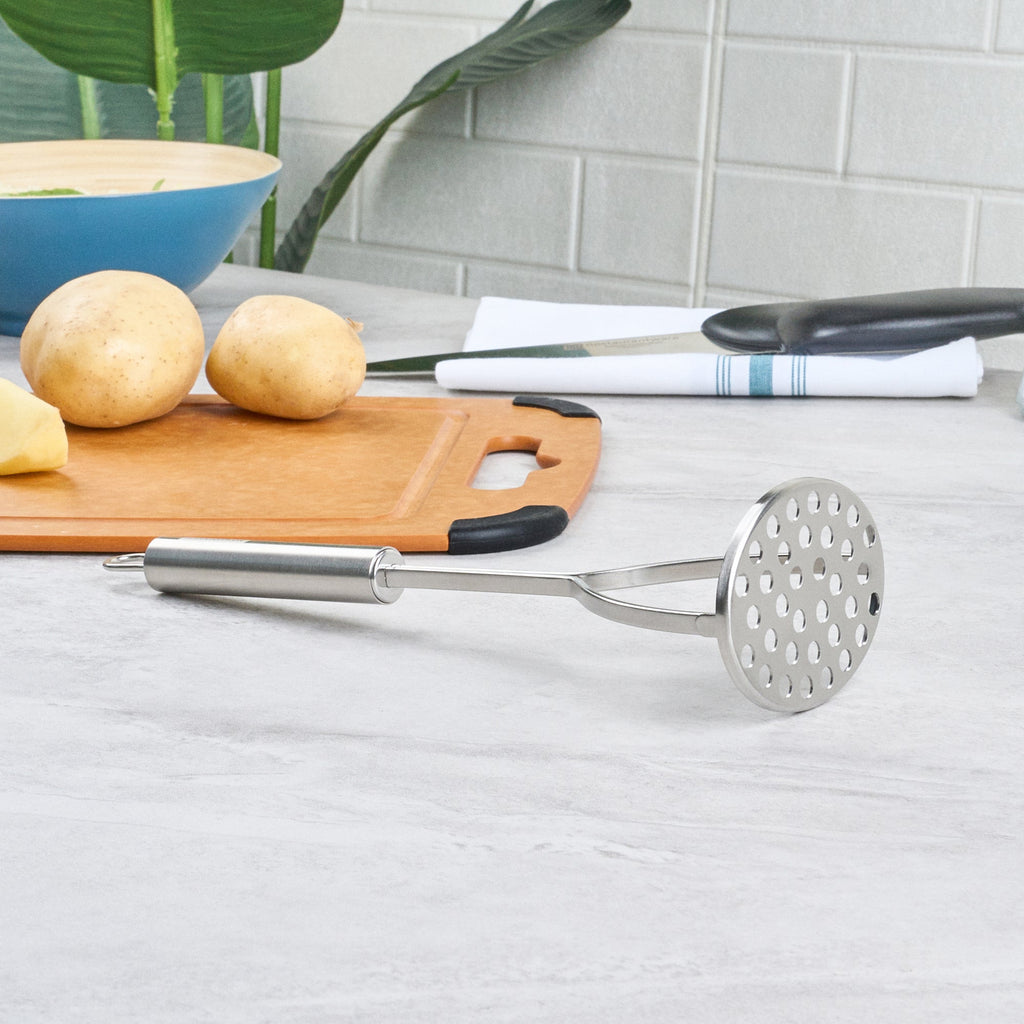 German Standard Stainless Steel Round-Faced Potato / Bean Masher - 11'' - 1 count box