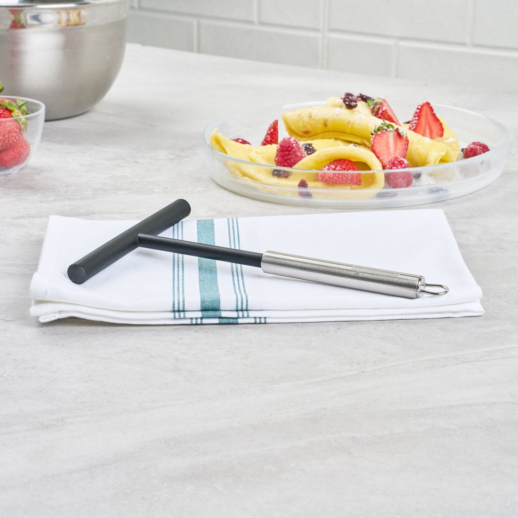 German Standard Black Nylon High Heat Crepe Batter Spreader - with Stainless Steel Handle - 7 3/4'' x 4 3/4'' - 24 count box
