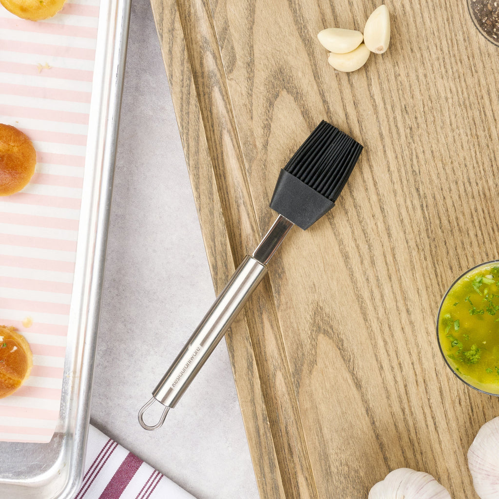 German Standard Black Silicone Pastry and Basting Brush - with Stainless Steel Handle - 7 3/4'' - 24 count box