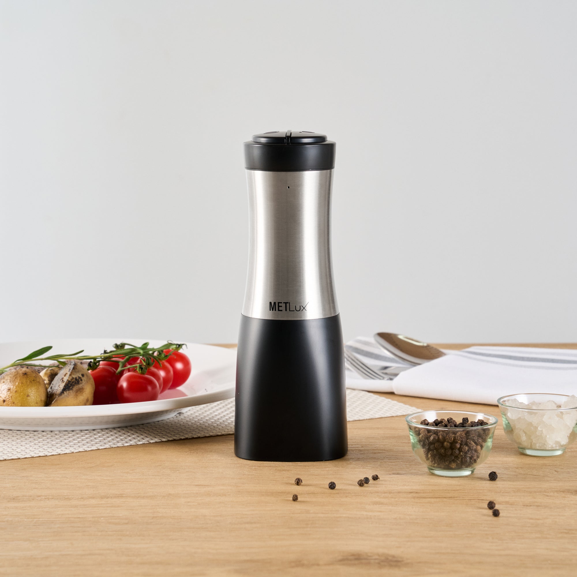 Met Lux Black 2-in-1 Electric Salt and Pepper Grinder - Battery-Operated, with LED Light - 2 3/4'' x 2 3/4'' x 7 3/4'' - 1 count box