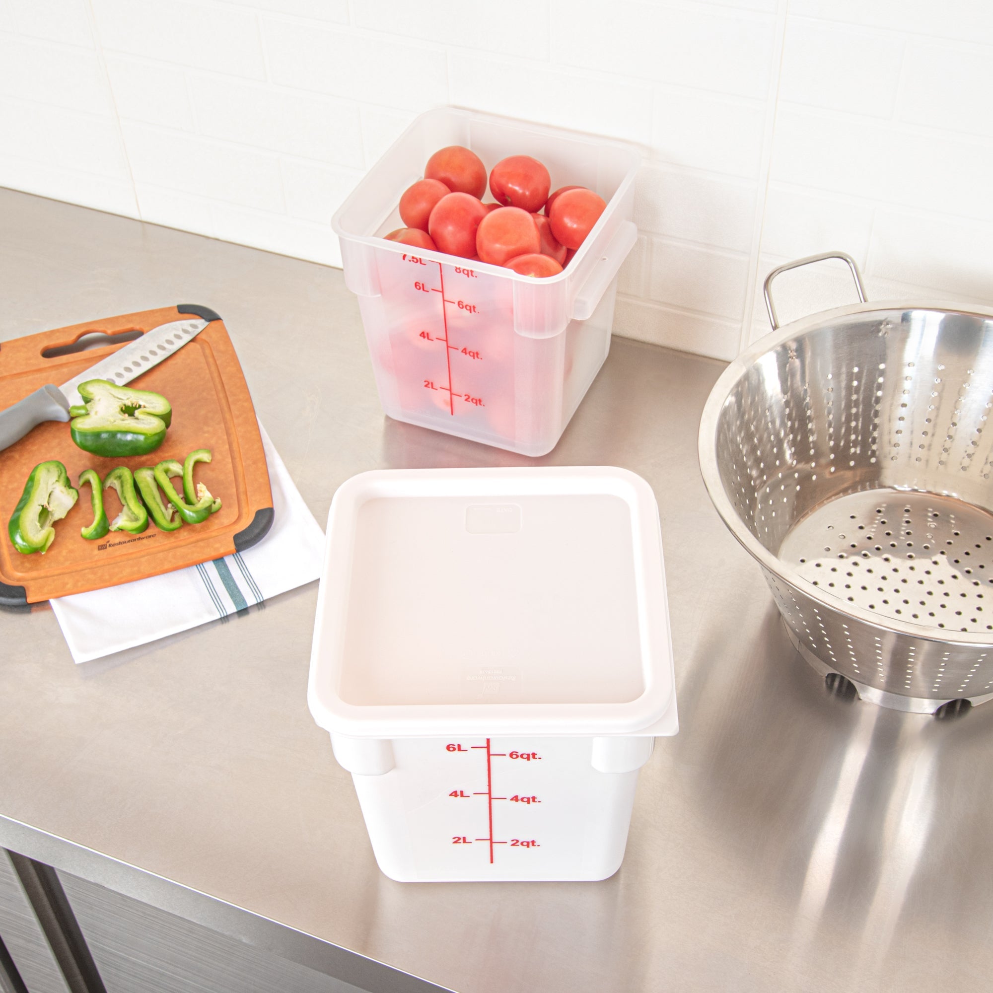 Met Lux Square White Plastic Food Storage Container Lid - Fits 6 and 8 qt - 1 count box