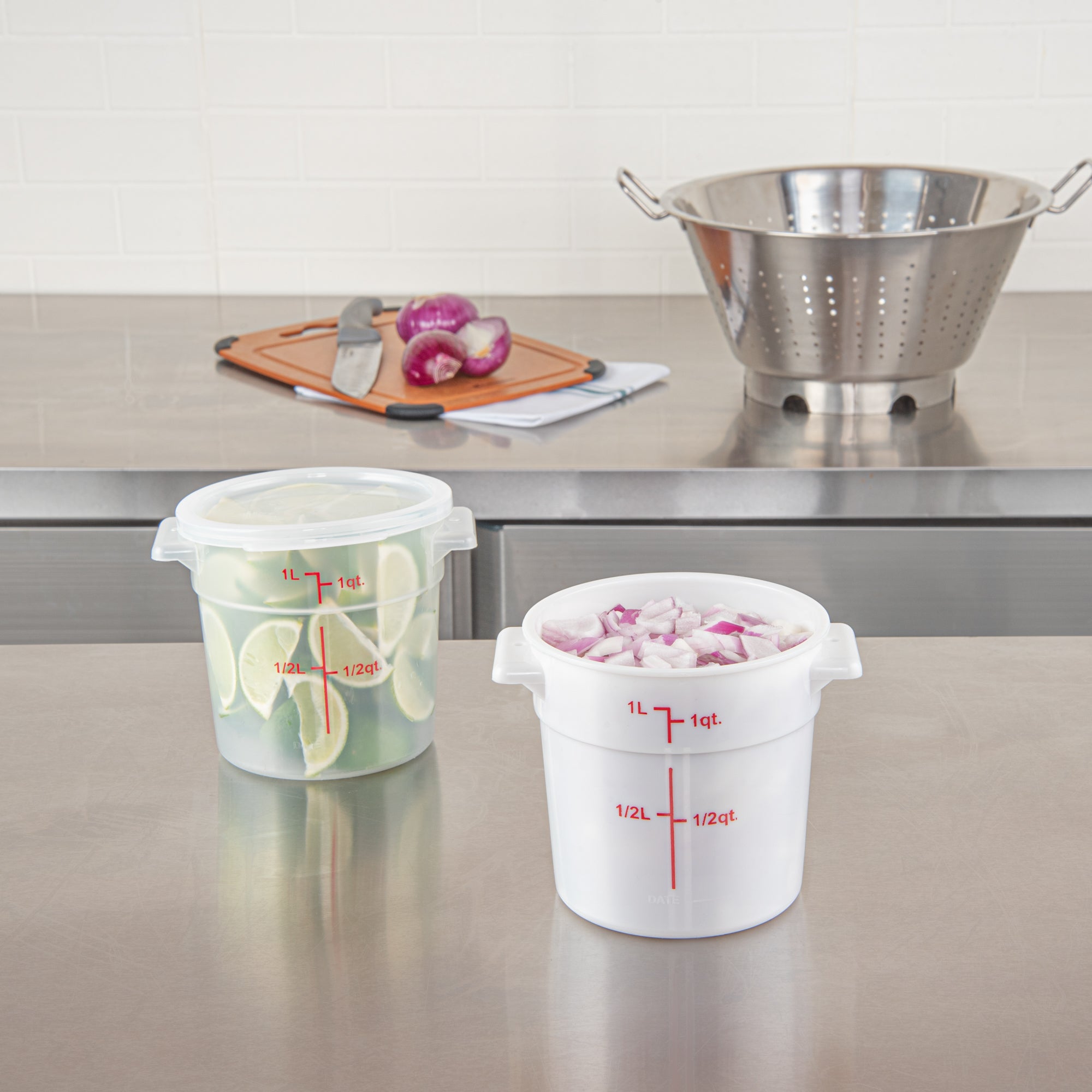 Met Lux 1 qt Round White Plastic Food Storage Container - with Red Volume Markers - 5" x 5" x 5" - 1 count box