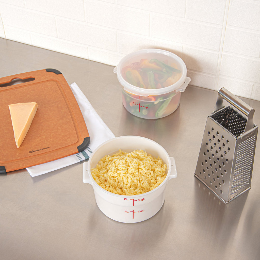 Met Lux 2 qt Round White Plastic Food Storage Container - with Red Volume Markers - 7 1/4" x 7 1/4" x 4 1/4" - 1 count box