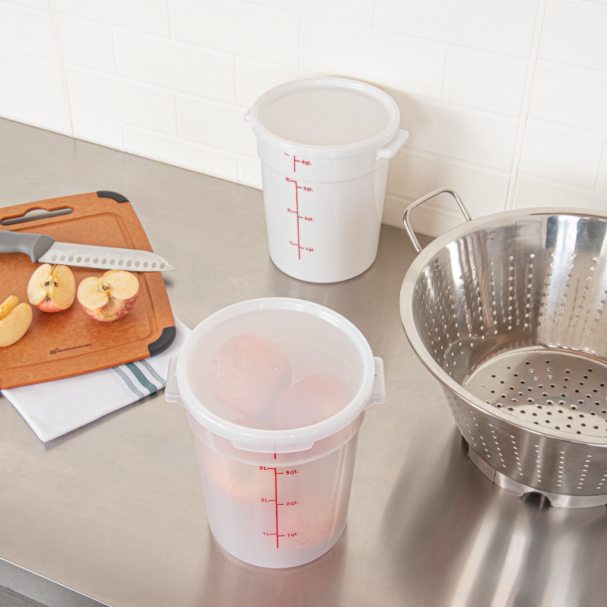 Met Lux Round Translucent Plastic Food Storage Container Lid - Fits 2 and 4 qt - 1 count box