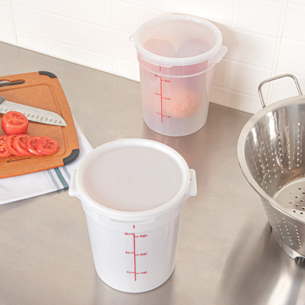 Met Lux Round White Plastic Food Storage Container Lid - Fits 2 and 4 qt - 10 count box
