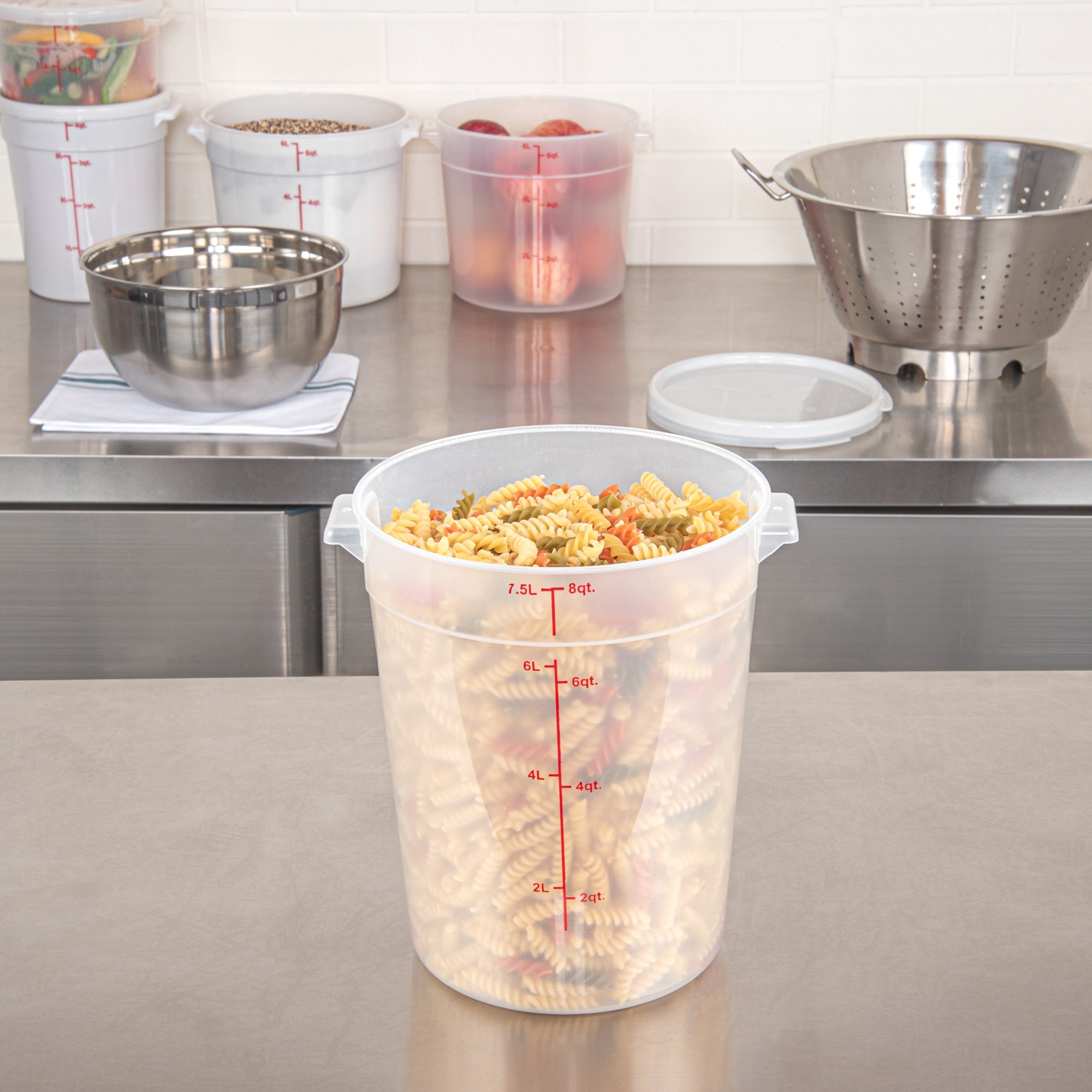 Met Lux 8 qt Round Translucent Plastic Food Storage Container - with Red Volume Markers - 8 3/4" x 8 3/4" x 10 3/4" - 1 count box