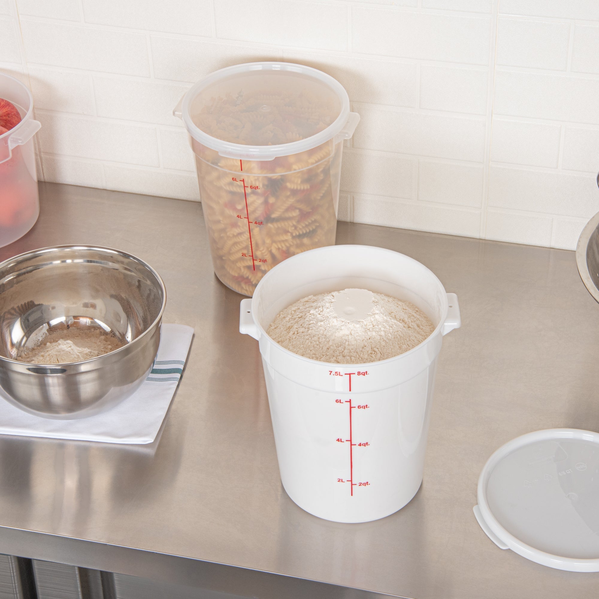 Met Lux 8 qt Round White Plastic Food Storage Container - with Red Volume Markers - 8 3/4" x 8 3/4" x 10 3/4" - 10 count box