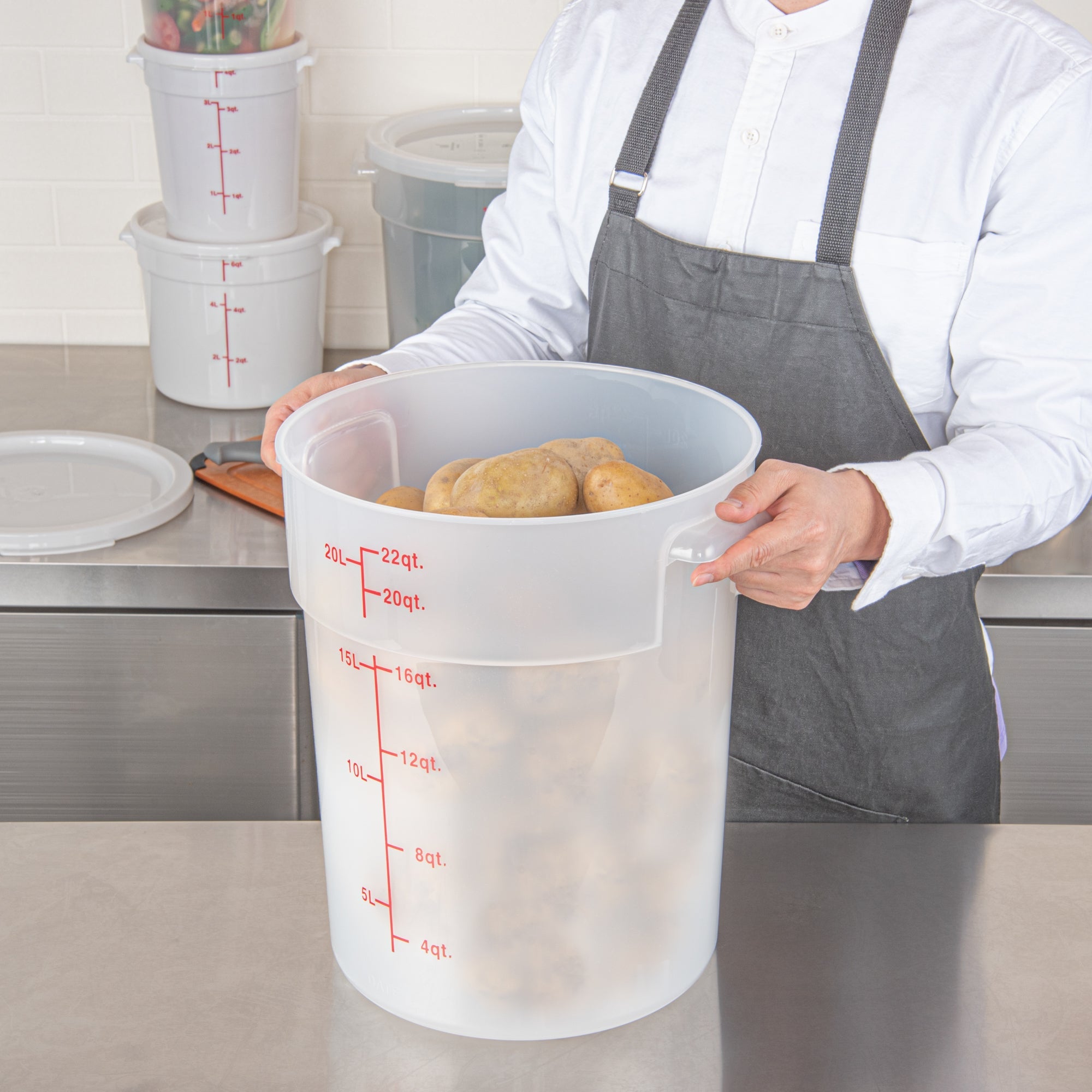 Met Lux 22 qt Round Translucent Plastic Food Storage Container - with Red Volume Markers - 12 1/4" x 12 1/4" x 15" - 10 count box