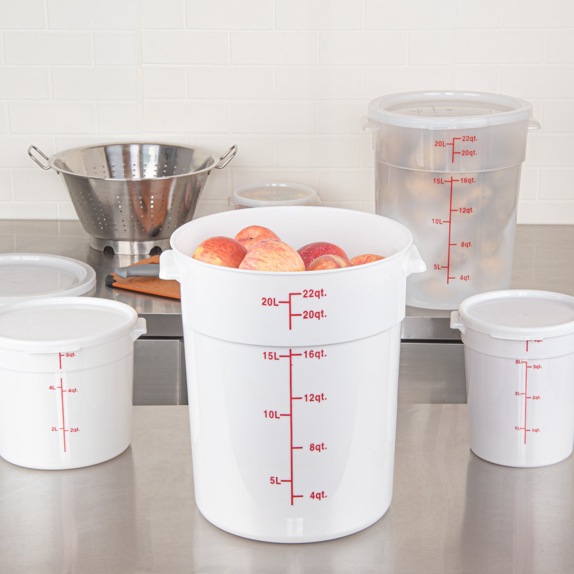Met Lux 22 qt Round White Plastic Food Storage Container - with Red Volume Markers - 12 1/4" x 12 1/4" x 15" - 1 count box