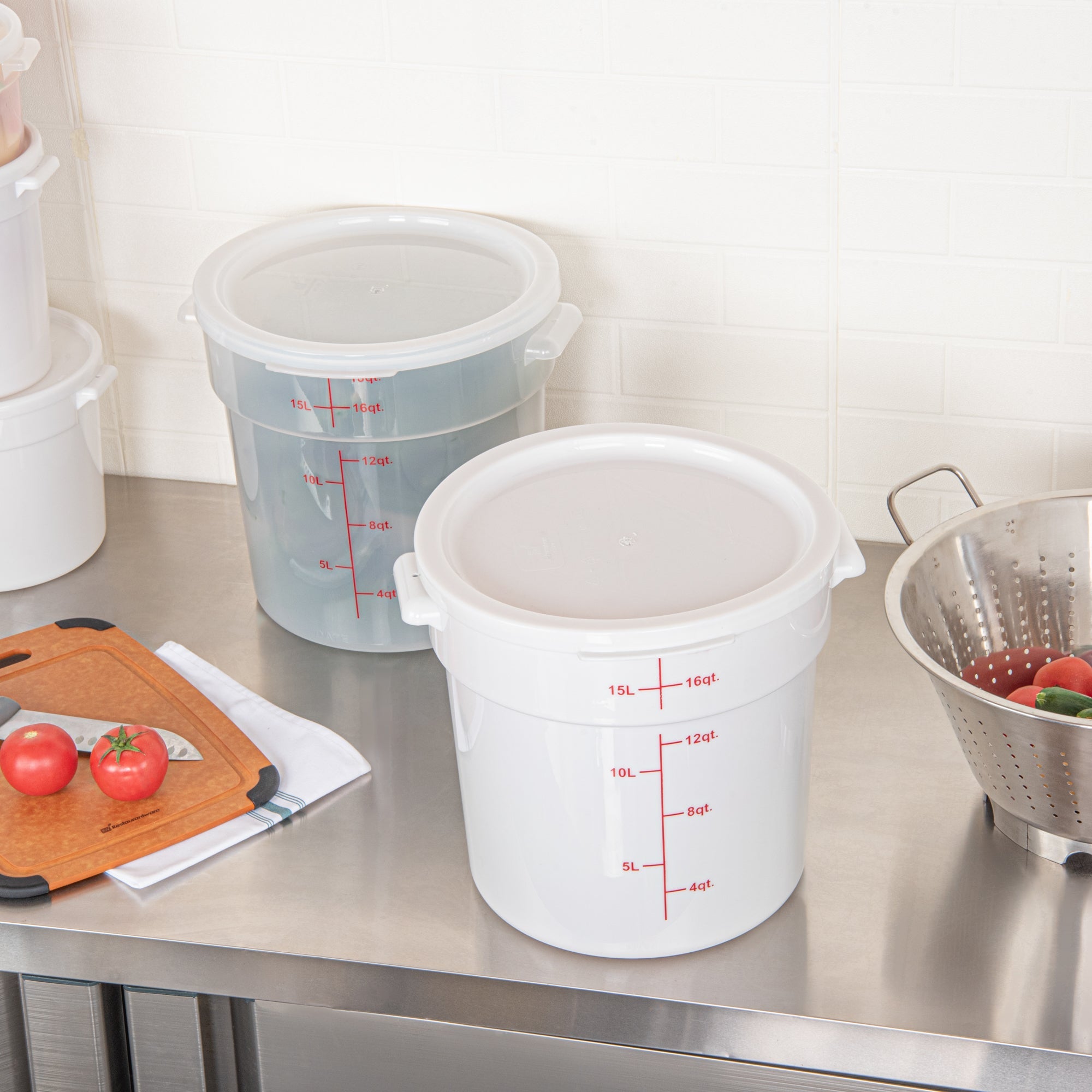 Met Lux Round White Plastic Food Storage Container Lid - Fits 12, 18 and 22 qt - 10 count box