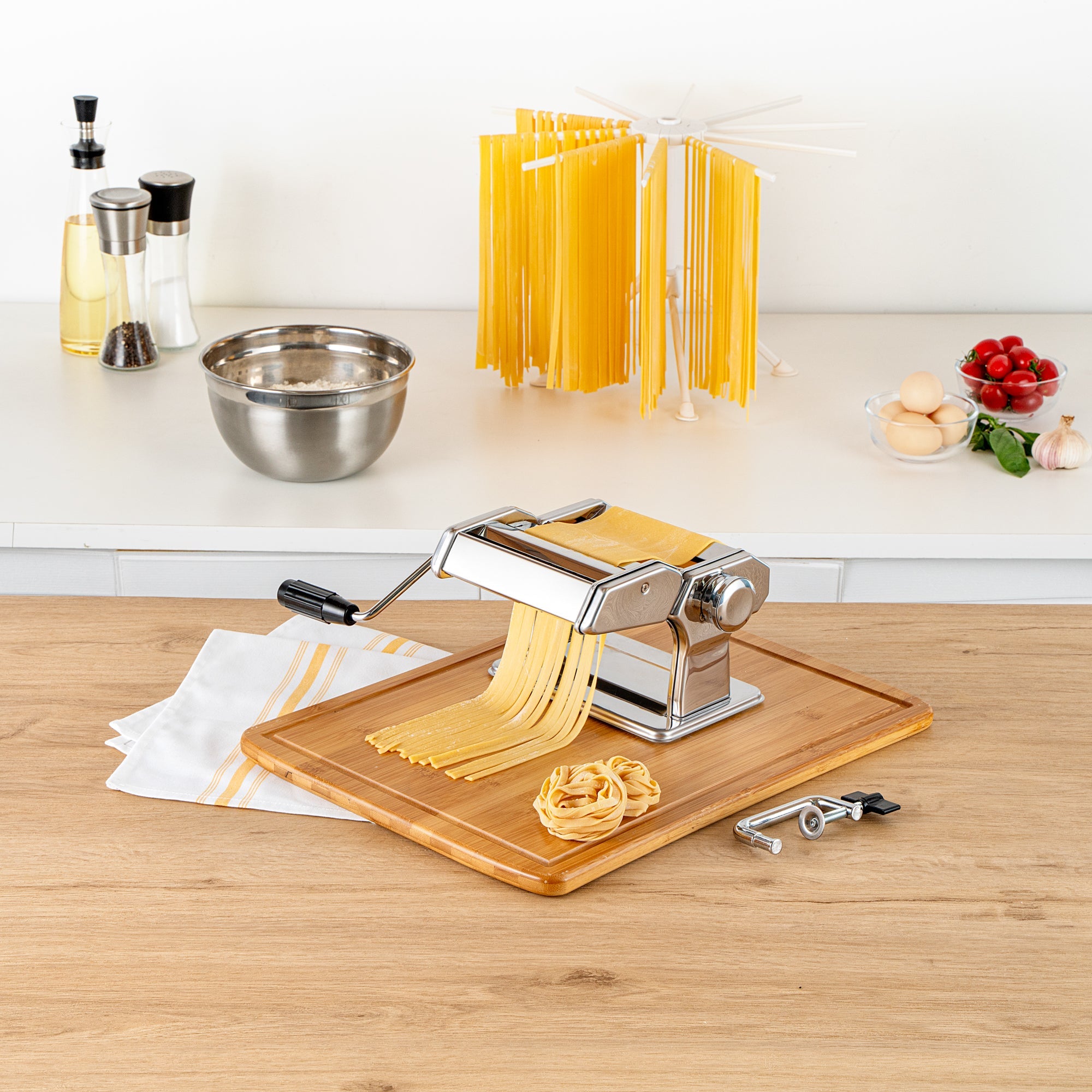Met Lux Stainless Steel Manual Pasta Machine - 9 Adjustable Thickness Settings, with 2 Cutting Attachments - 1 count box