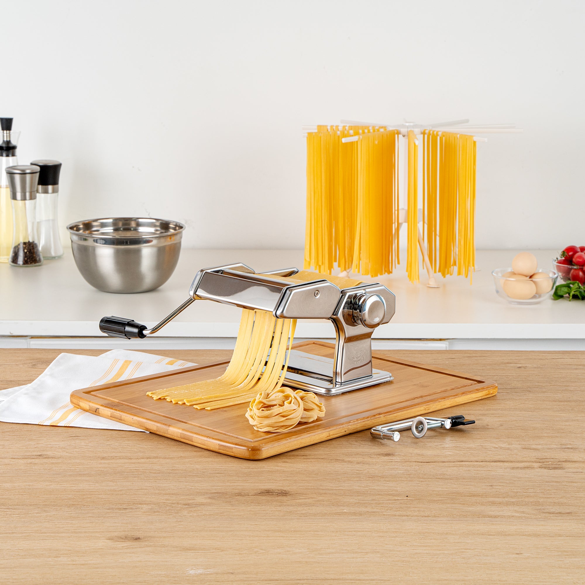 Met Lux Stainless Steel Manual Pasta Machine - 9 Adjustable Thickness Settings, with 2 Cutting Attachments - 1 count box