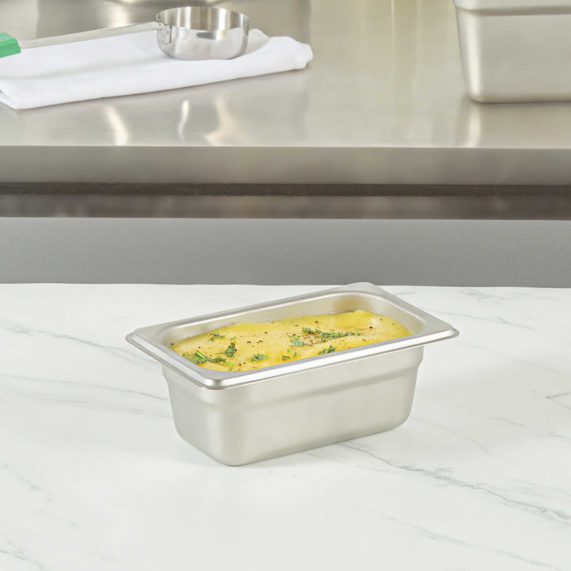 Kitchen Tek Stainless Steel 1/9 Size Steam Table Pan - 2 1/2 Inch Deep, Anti Jam, 24 Gauge - 1 count box