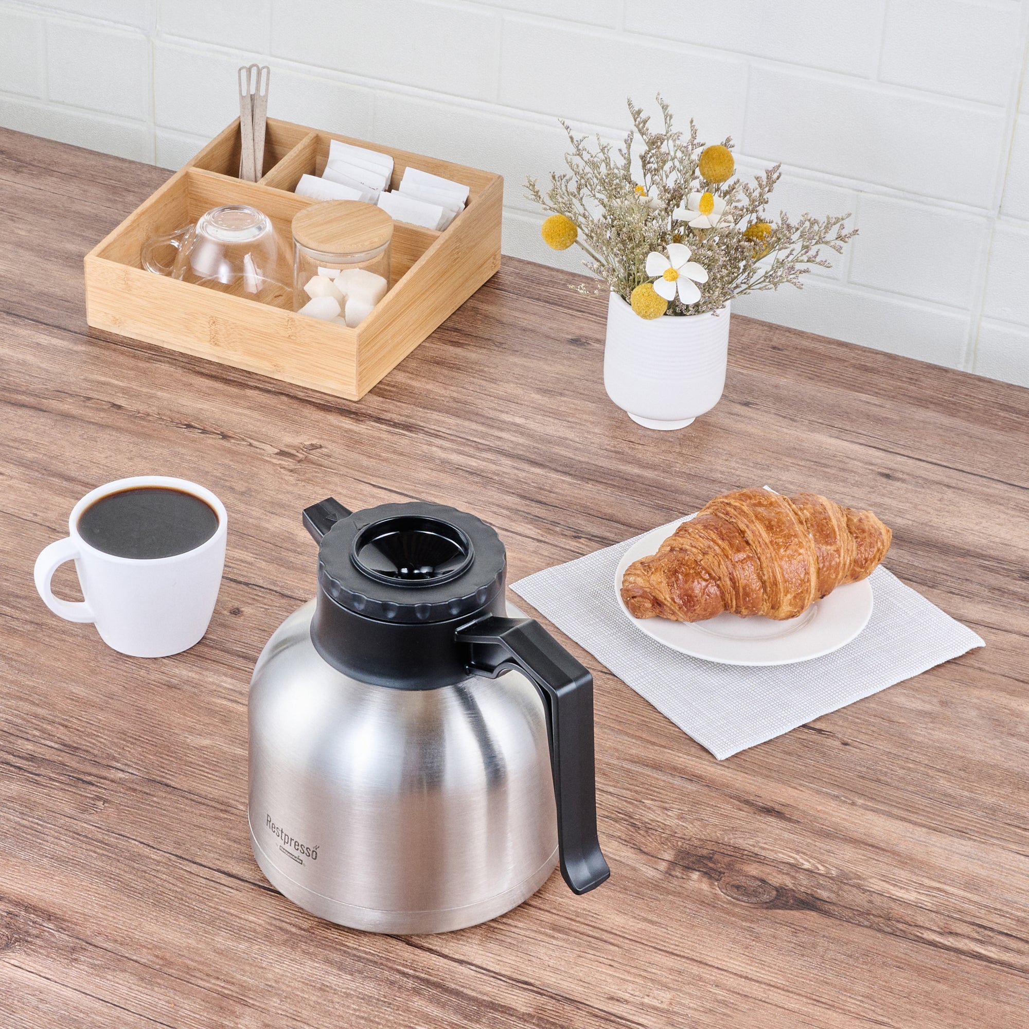 Restpresso 68 oz Insulated Coffee Carafe / Server - with Regular and Decaf Brew Thru Lids - 8 3/4" x 6 1/4" x 7" - 1 count box