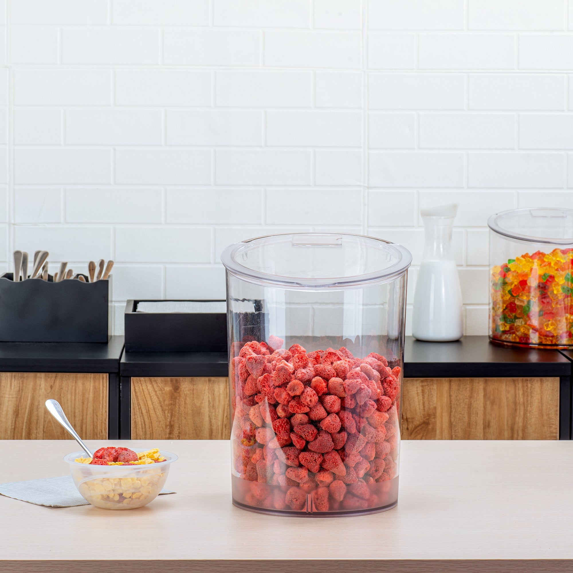 Met Lux 4 Gal Clear Plastic Storage Jar - with Hinged Lid - 9 3/4" x 9 3/4" x 13 3/4" - 1 count box