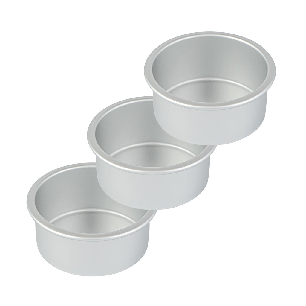 Met Lux Round Aluminum Straight-Sided Cake Pan - 4" x 4" x 2" - 1 count box