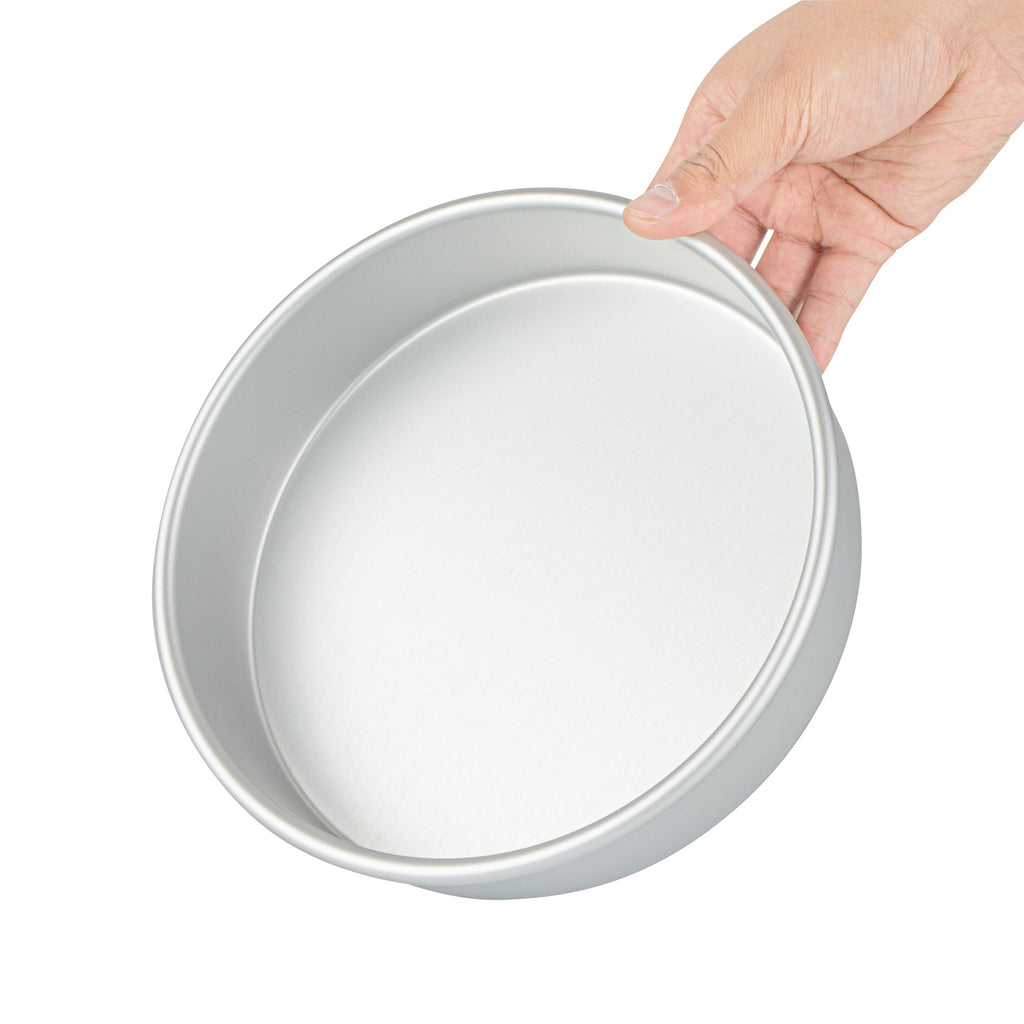 Met Lux Round Aluminum Straight-Sided Cake Pan - 8" x 8" x 2" - 1 count box