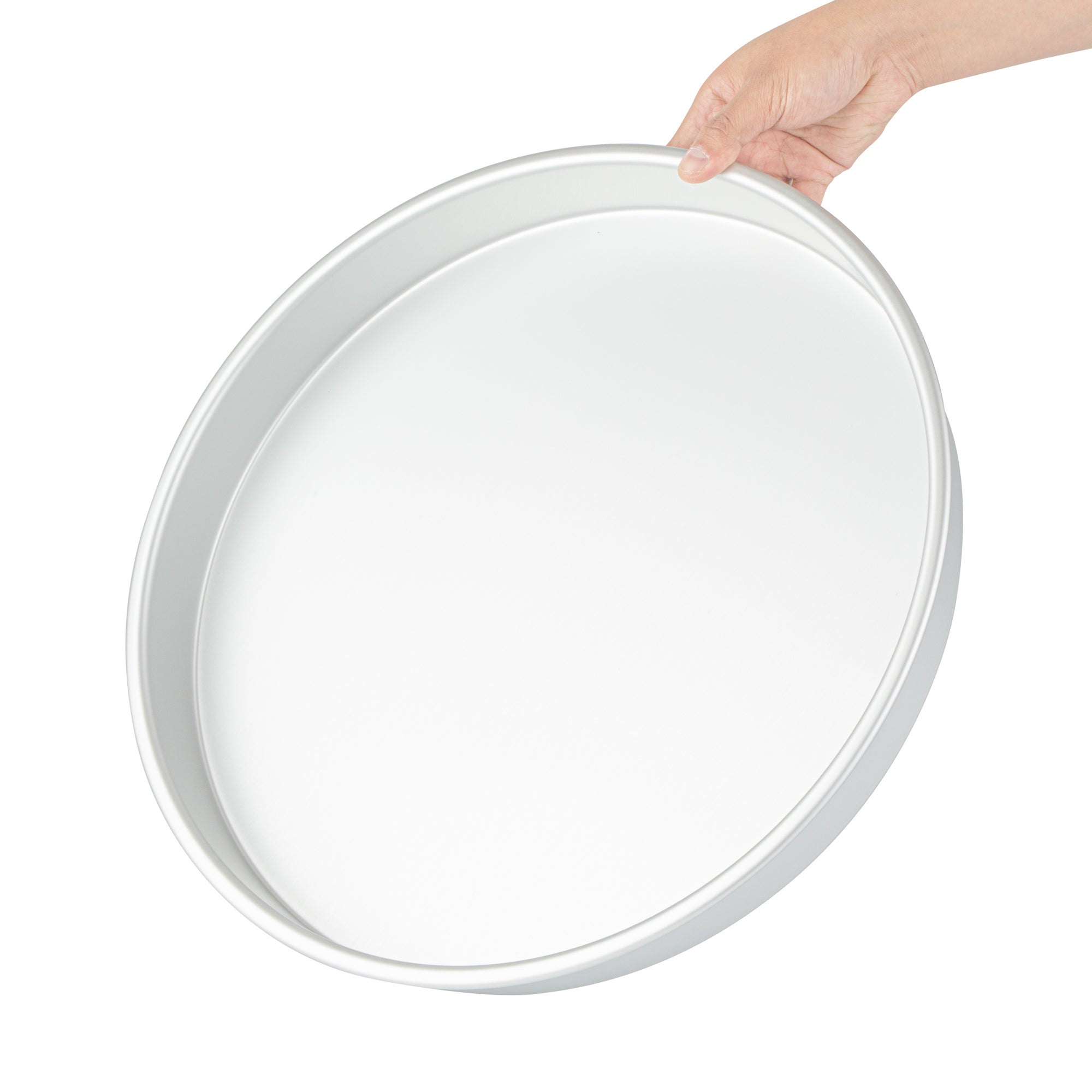 Met Lux Round Aluminum Straight-Sided Cake Pan - 16" x 16" x 2" - 1 count box
