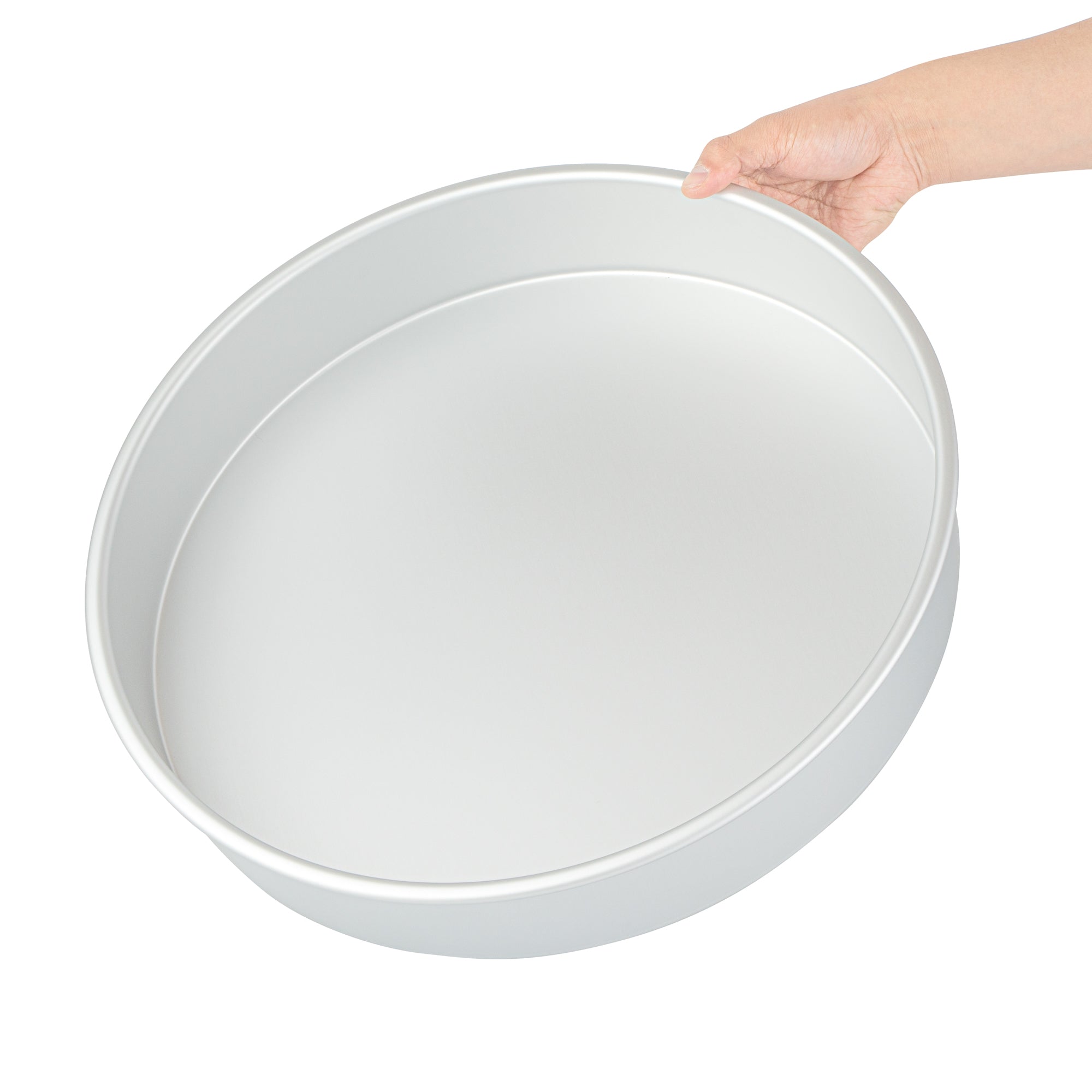 Met Lux Round Aluminum Straight-Sided Cake Pan - 16" x 16" x 3" - 12 count box