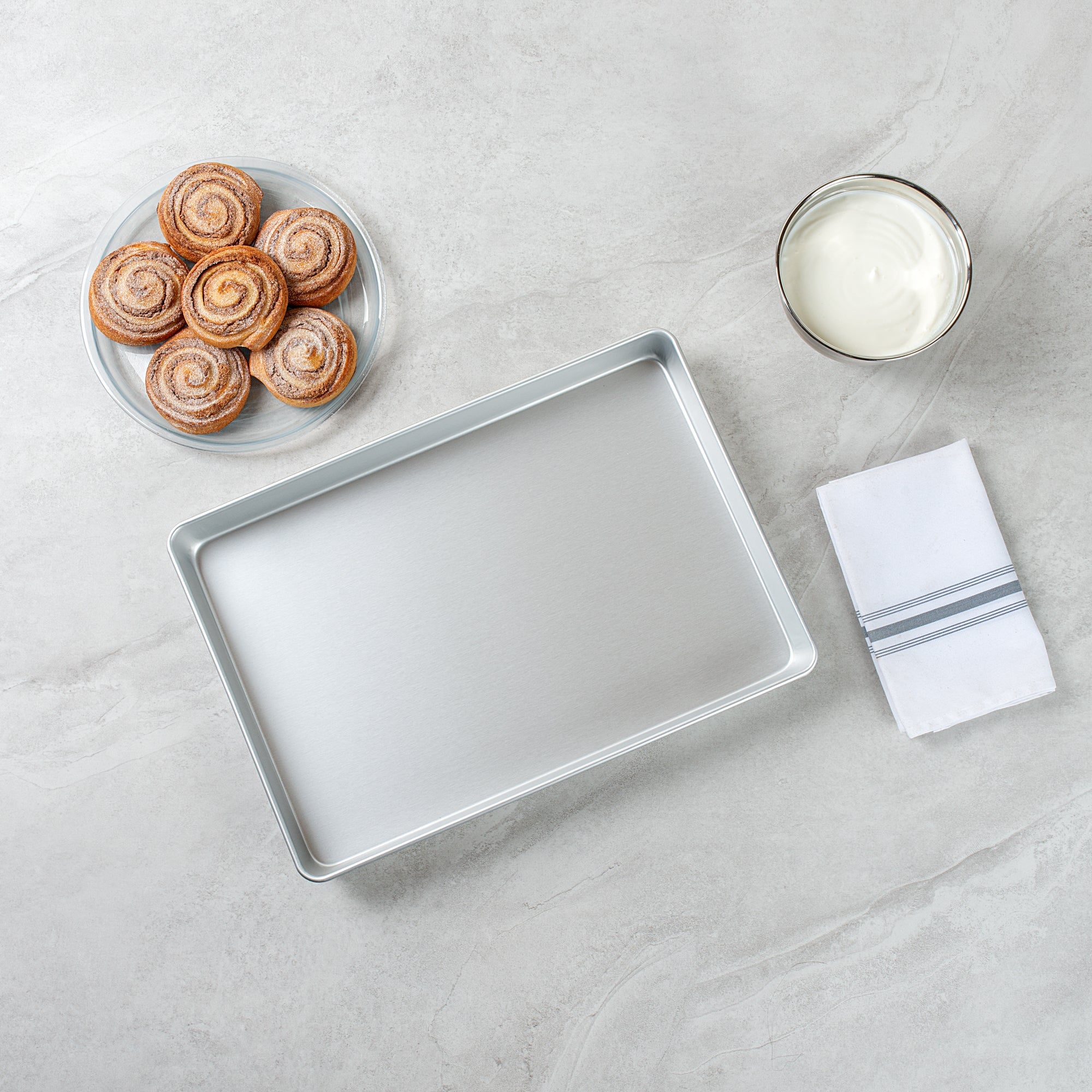 Met Lux Rectangle Aluminum Cake Pan - 18" x 12" x 2" - 12 count box