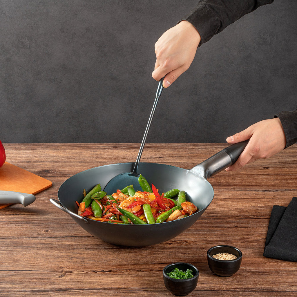 Motomori Blue Carbon Steel Wok Spatula - Pre-seasoned - 15 1/2'' - 1 count box