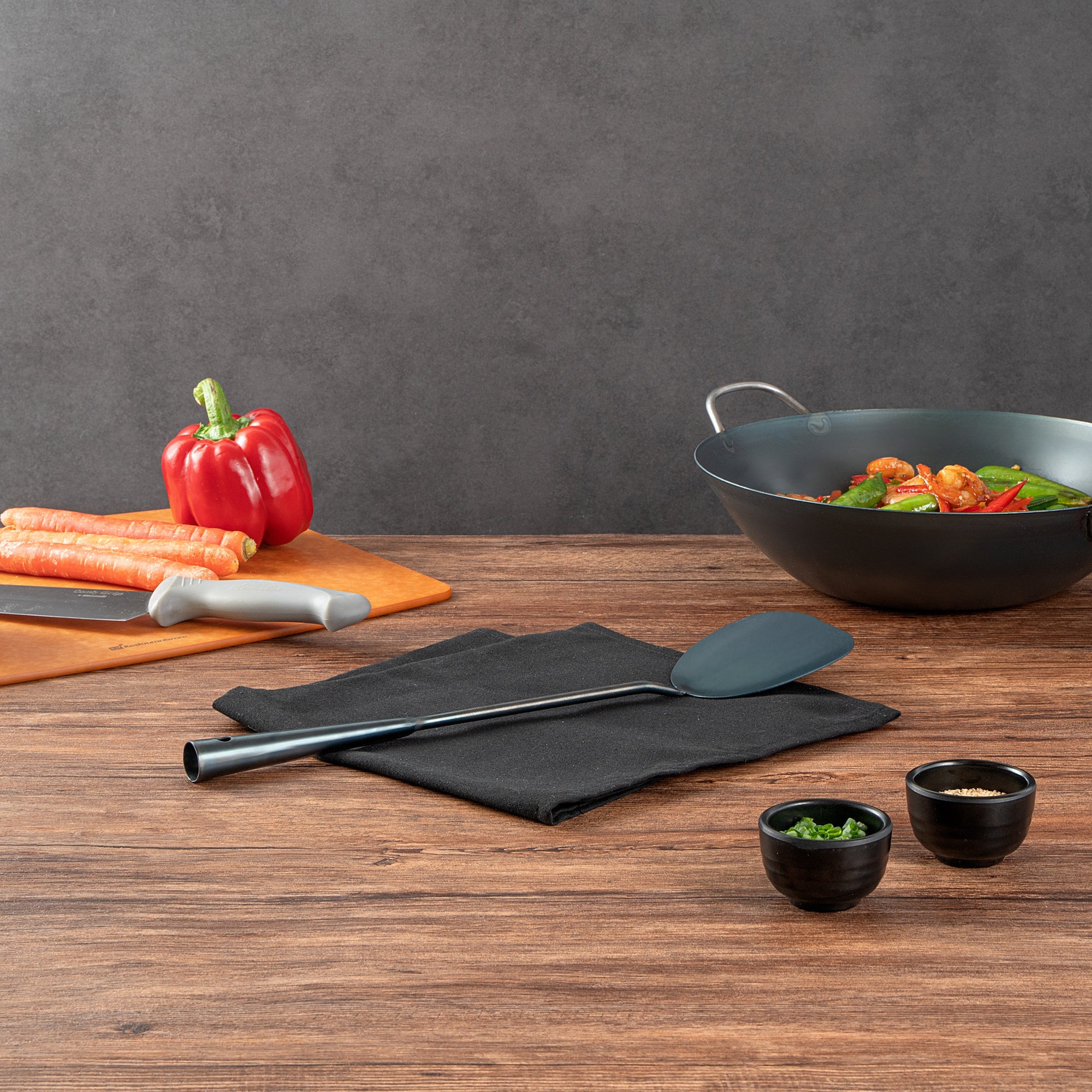 Motomori Blue Carbon Steel Wok Spatula - Pre-seasoned - 15 1/2'' - 10 count box