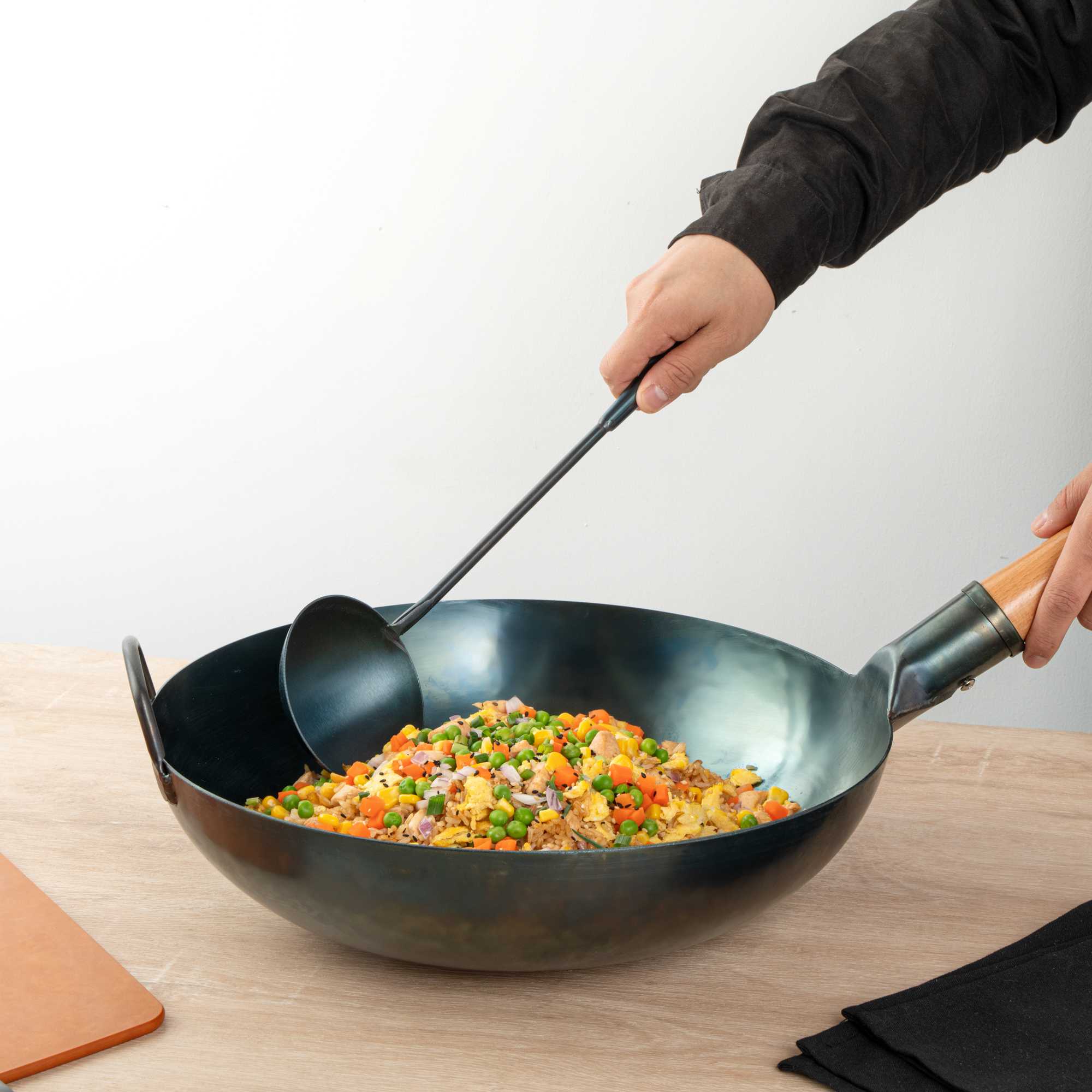 Motomori Blue Carbon Steel Wok Ladle - Pre-seasoned - 16" - 1 count box
