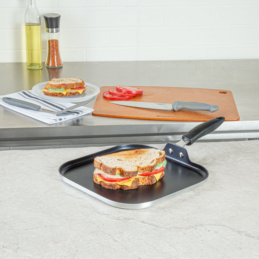 Met Lux Square Aluminum Griddle - Non-Stick, with Bakelite Handles - 11" - 10 count box
