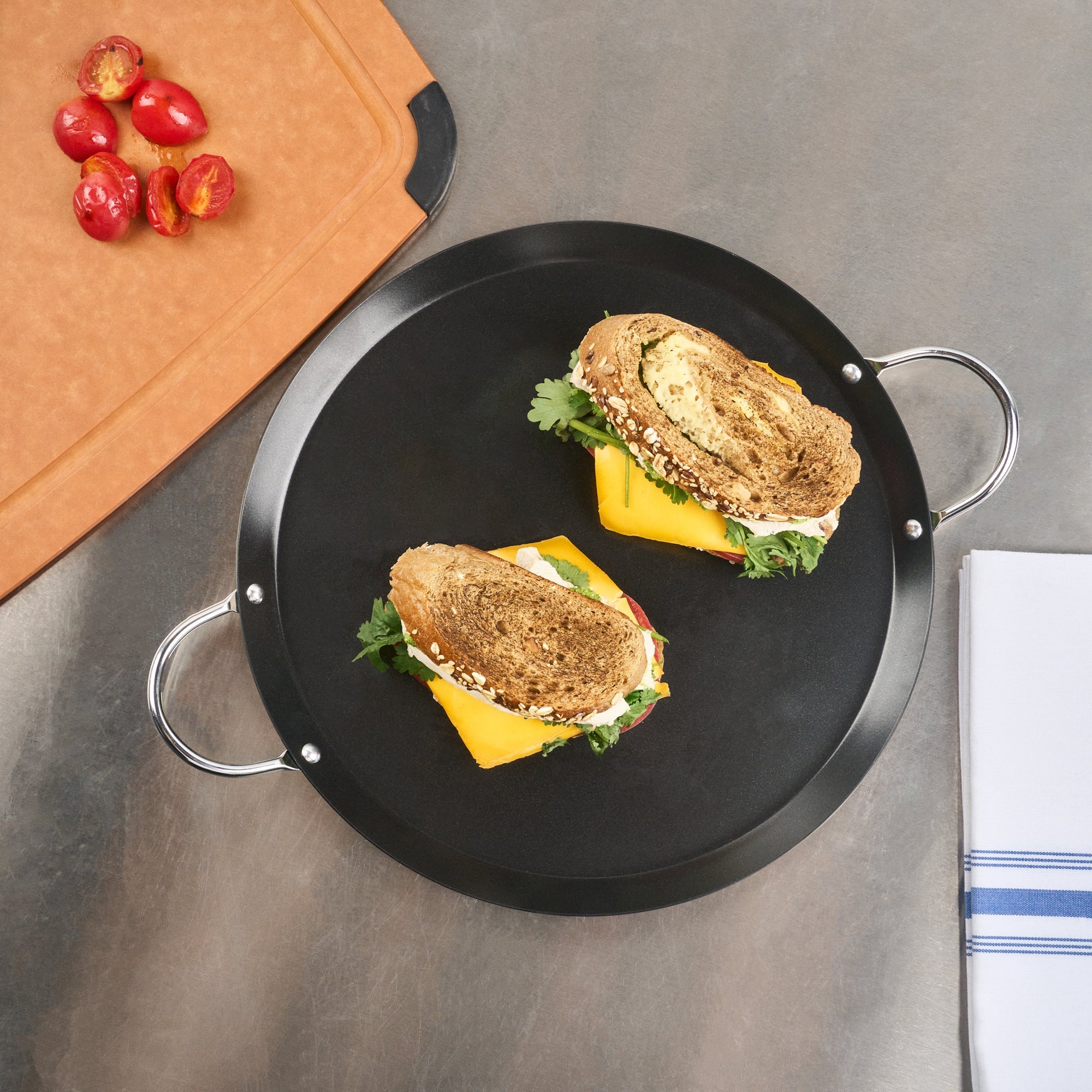 Met Lux Round Carbon Steel Griddle - Non-Stick, with Chrome Handles - 11" - 10 count box