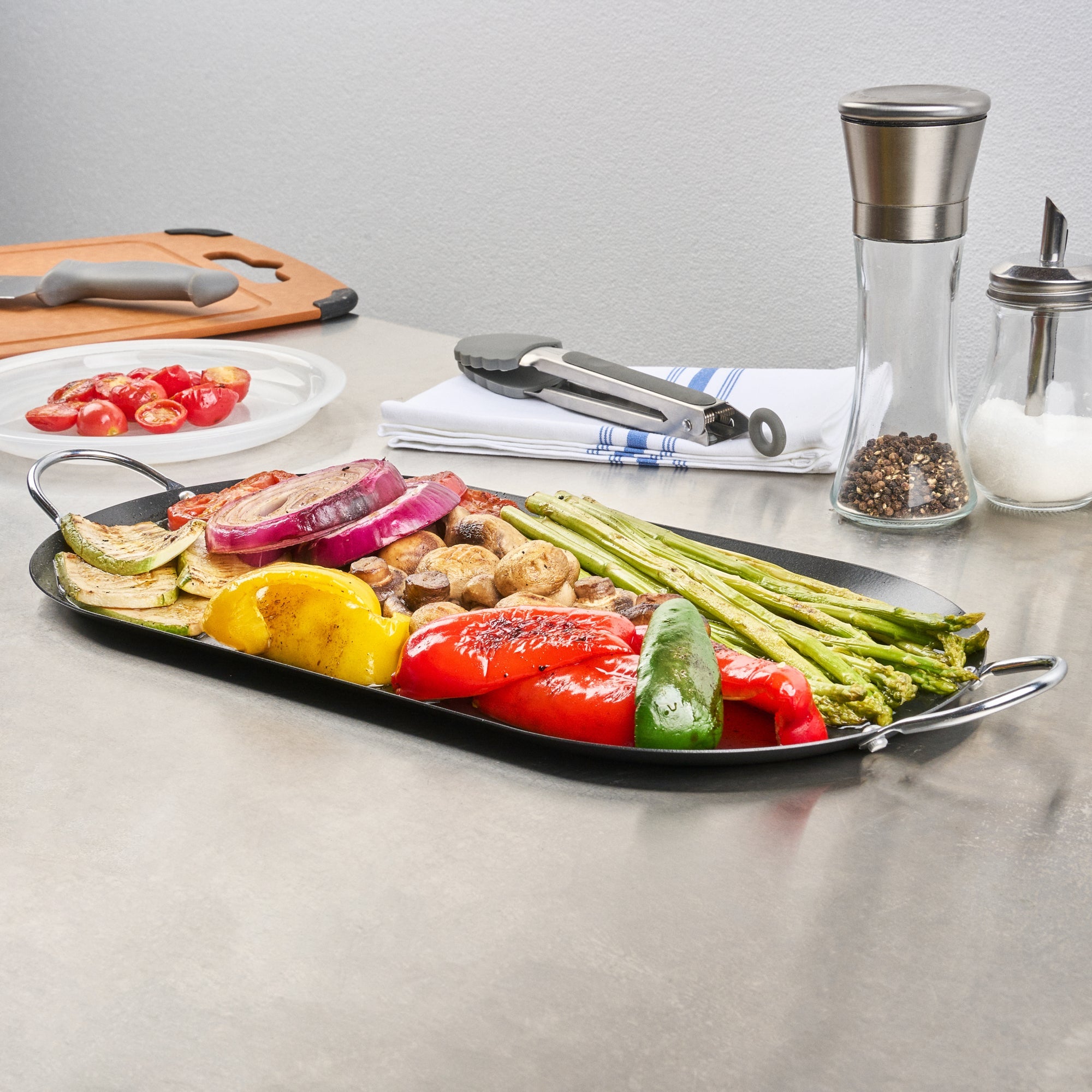 Met Lux Oval Black Carbon Steel Double Burner Griddle - Non-Stick, With Chrome Handles - 17" x 8 3/4" - 1 count box