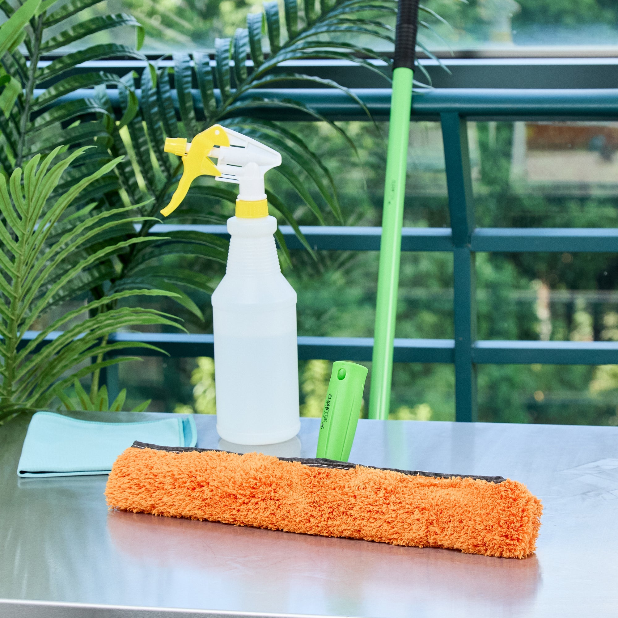 Clean Tek Professional Orange Microfiber Window Strip Washer Sleeve - with T-Bar Handle - 15" - 1 count box