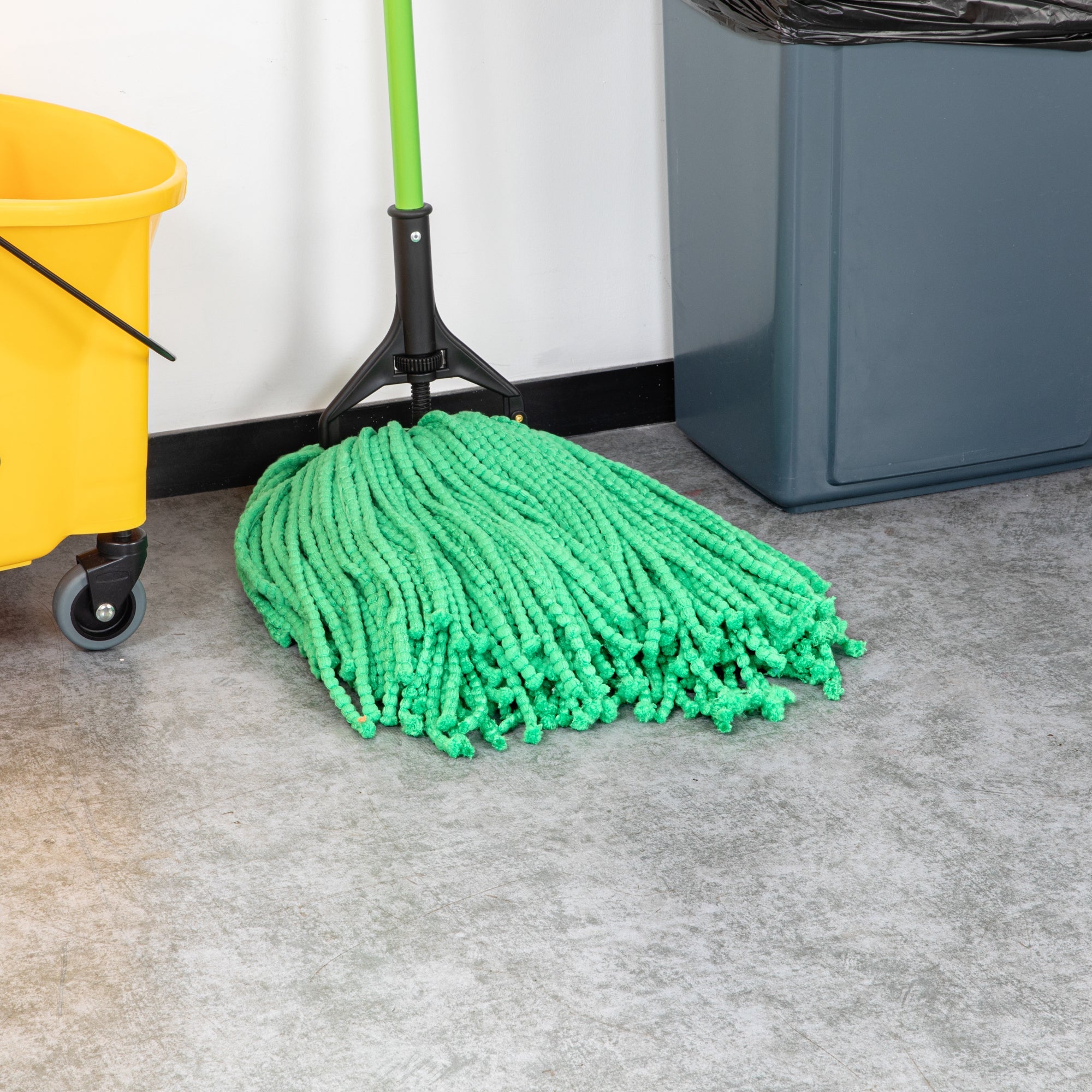 Clean Tek Professional 24 oz Green Microfiber Wet Mop Head - with 1 1/4" Headband - 1 count box