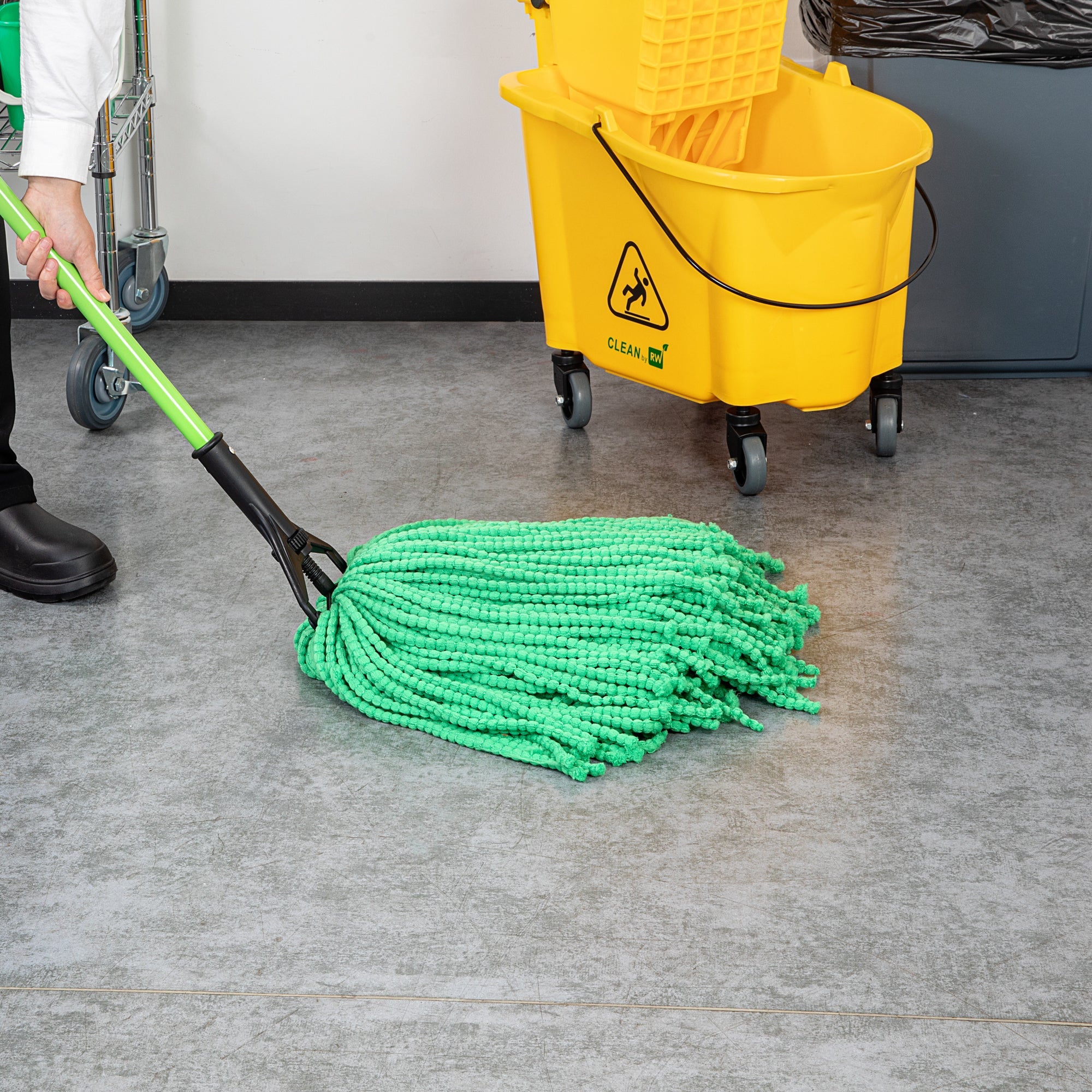 Clean Tek Professional 24 oz Green Microfiber Wet Mop Head - with 1 1/4" Headband - 1 count box