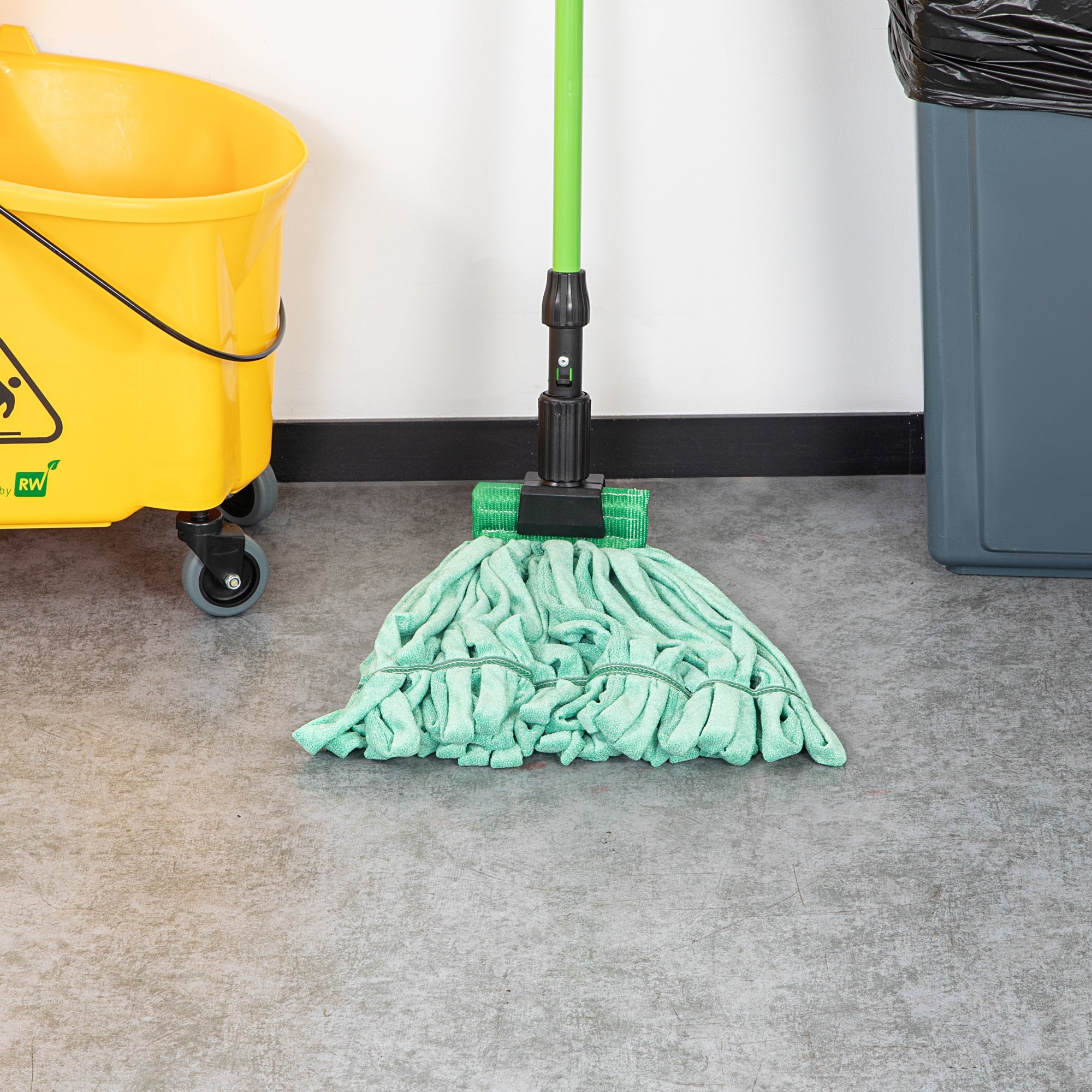 Clean Tek Professional 18 oz Green Microfiber Heavy Duty Wet Mop Head - with 5" Headband- 1 count box