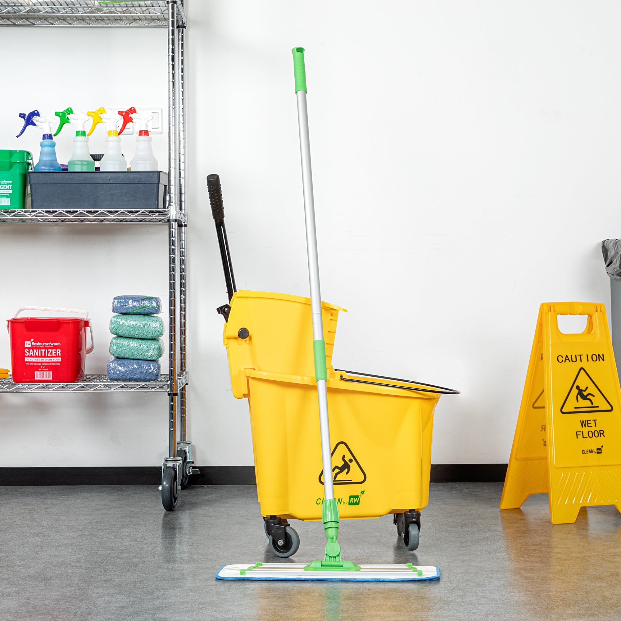 Clean Tek Professional Green Aluminum Telescopic Mop Handle - 60" - 1 count box
