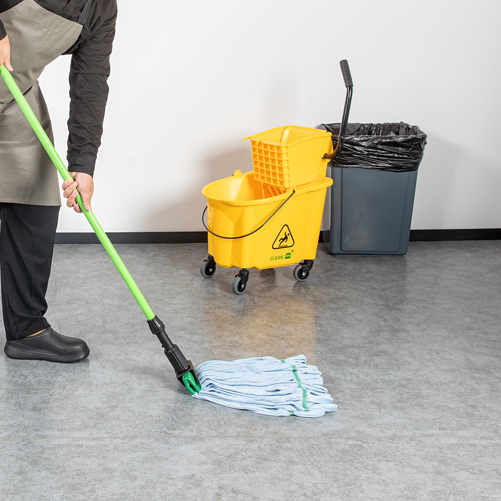 Clean Tek Professional Green Metal Jaw Style Mop Handle - 60" - 1 count box