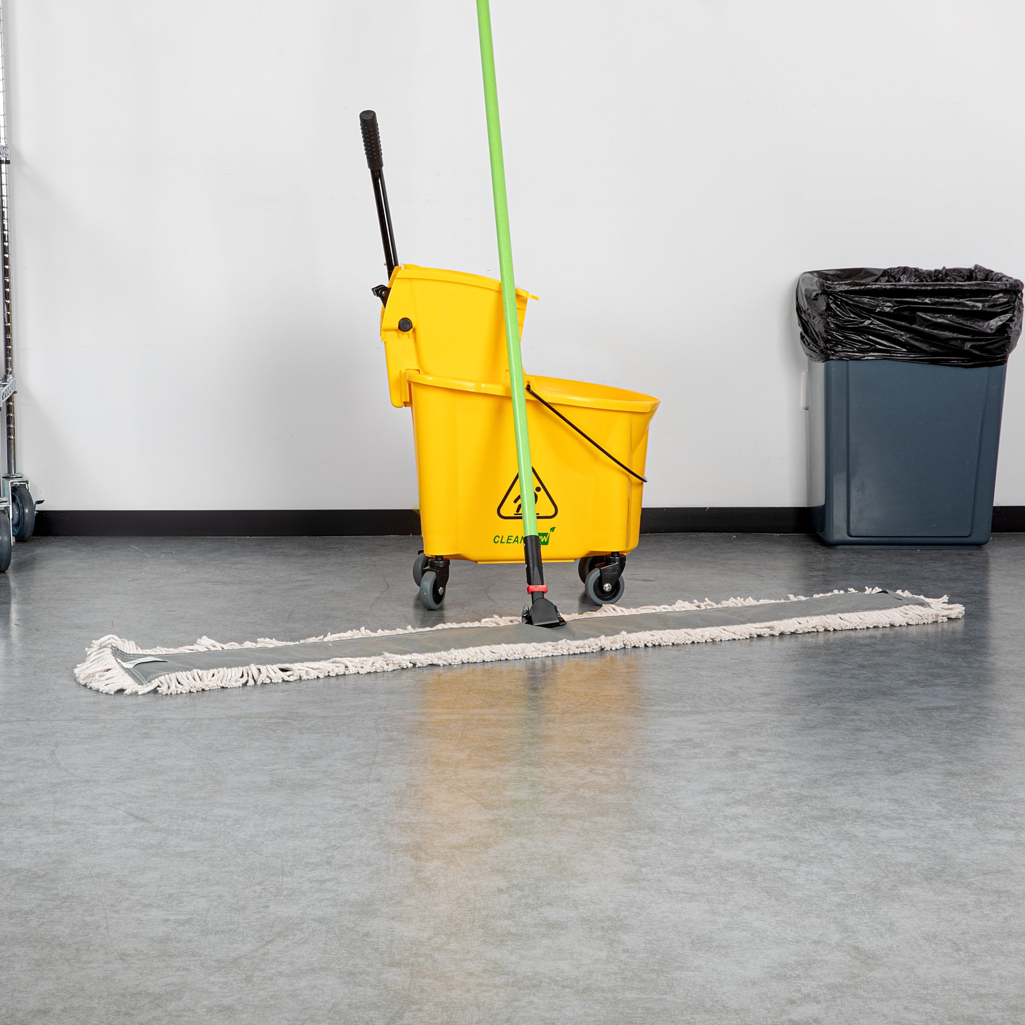 Clean Tek Professional Cotton Dry Dust Mop Head - 59 3/4" x 5" - 1 count box